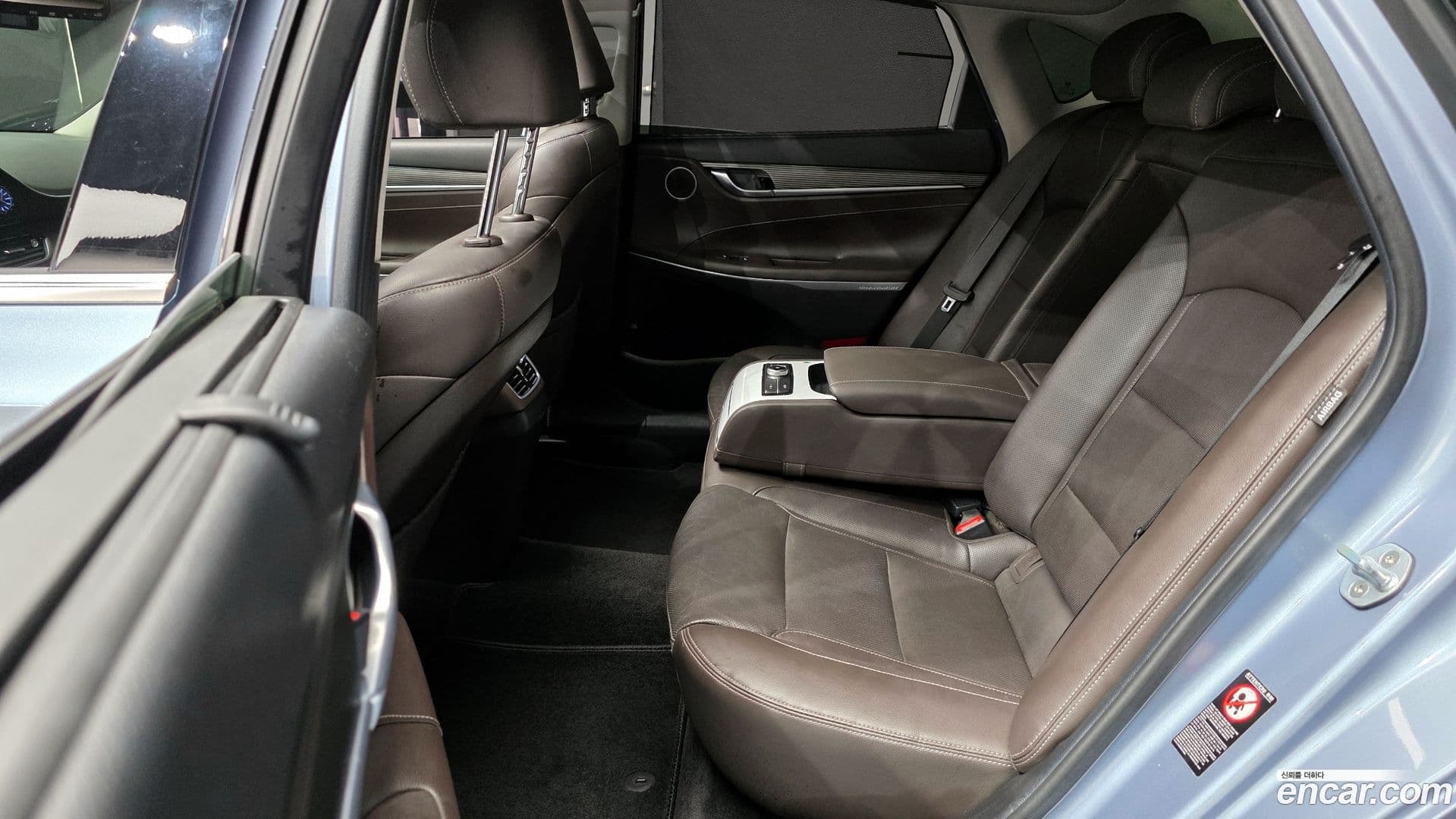 Main__Slider__Photo:Grandeur Hyundai 2018.0-10