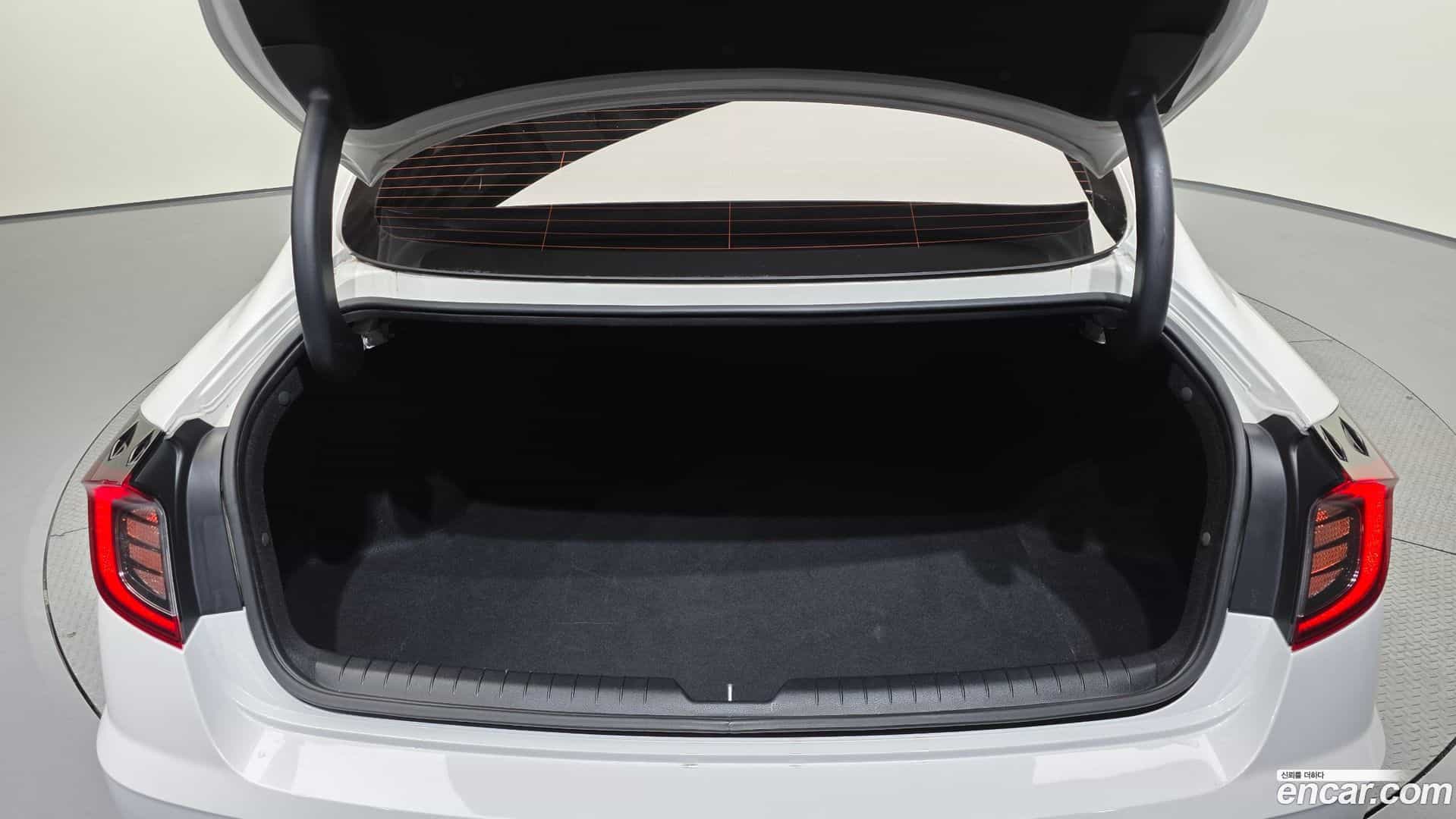 Sonata Hyundai 2022.6-OPTION-024