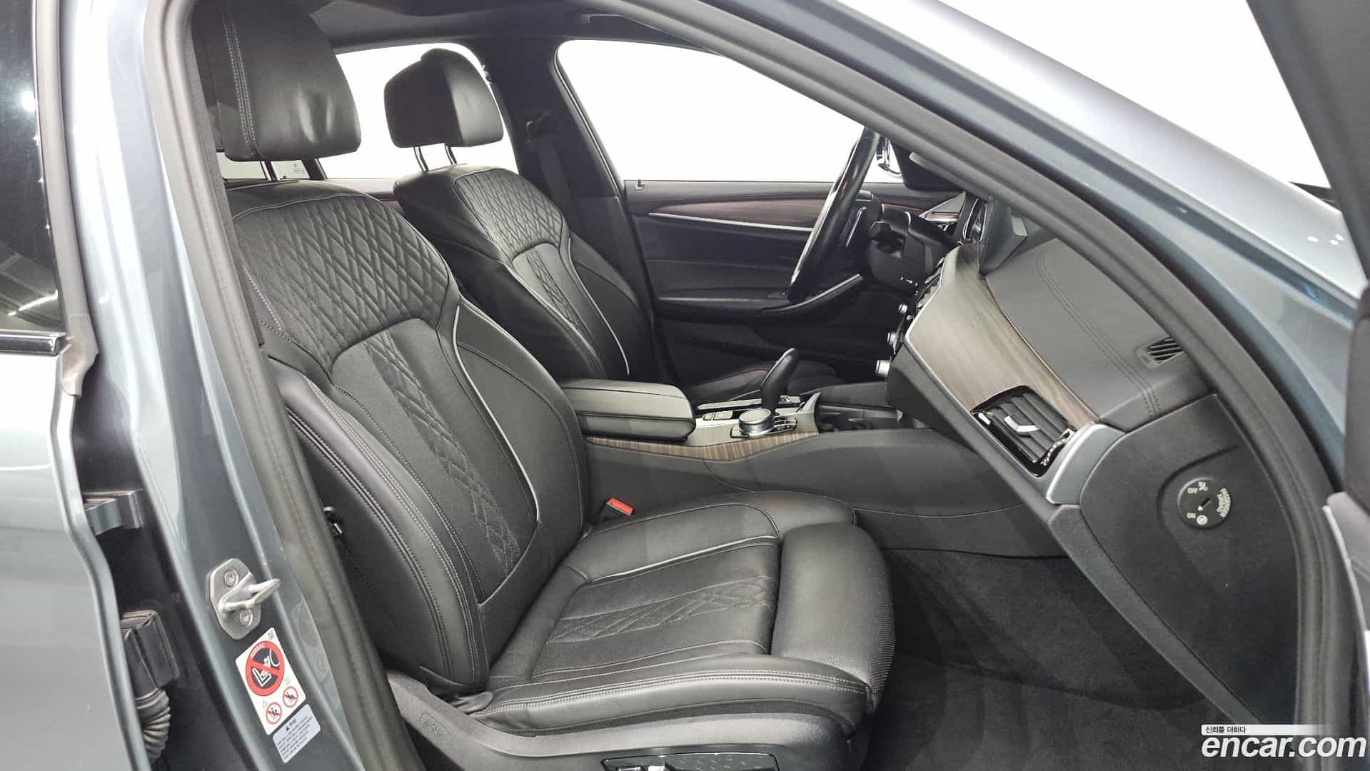 5-Series BMW 2017.4-OPTION-022