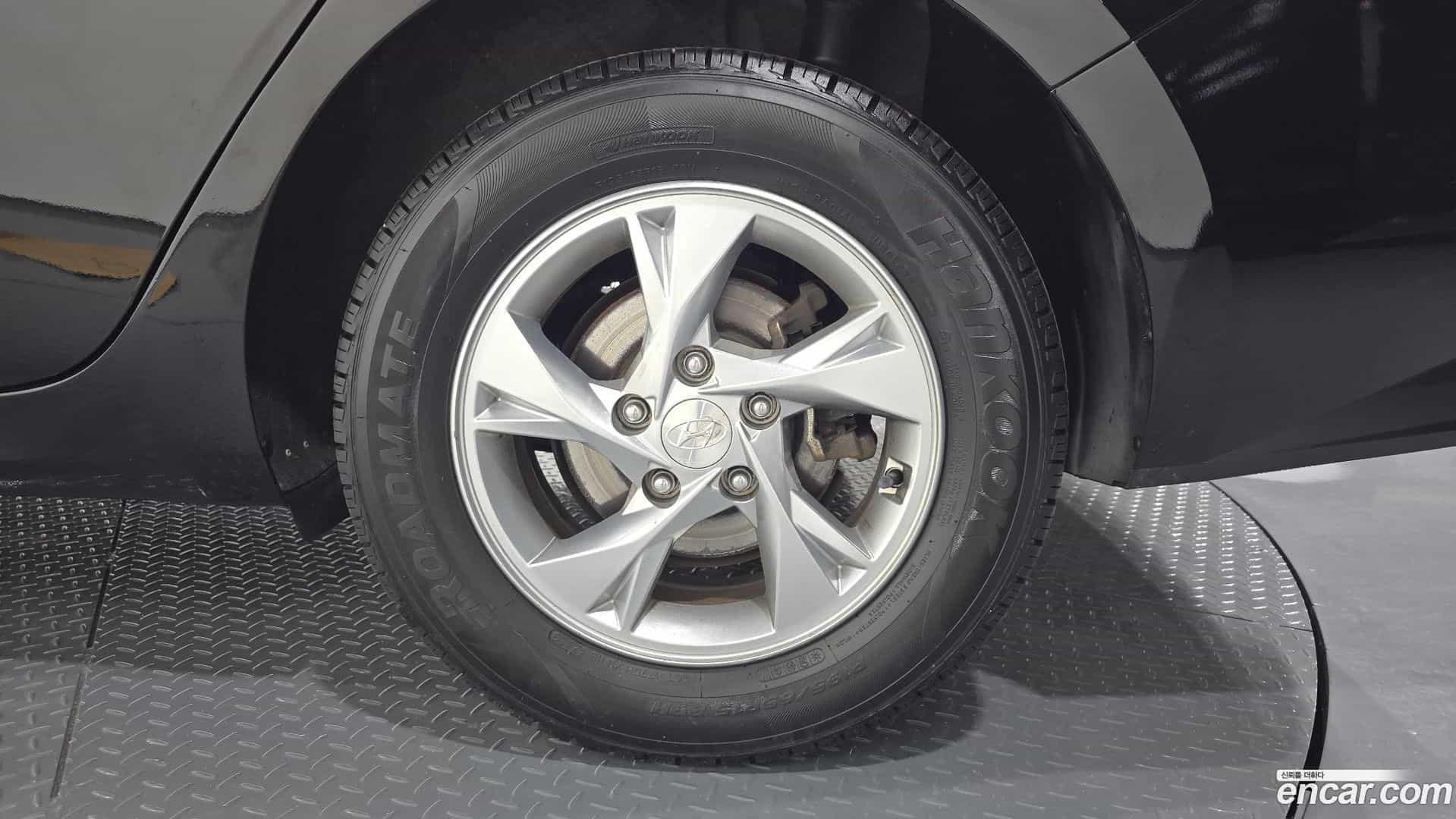 AVANTE Hyundai 2021.2-OUTER-031