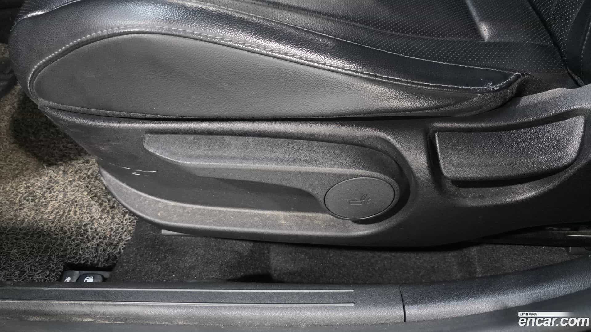 AVANTE Hyundai 2021.2-OPTION-041
