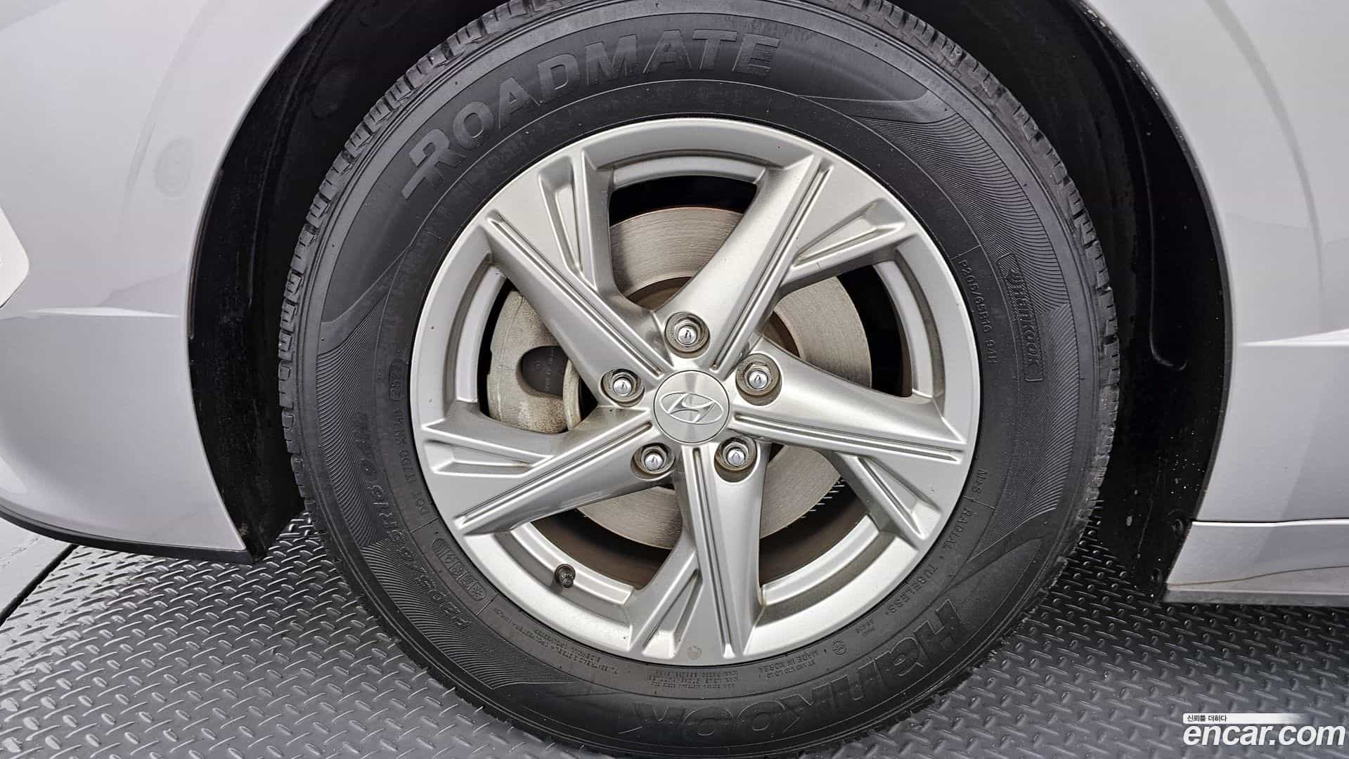 Sonata Hyundai 2019.4-OUTER-005