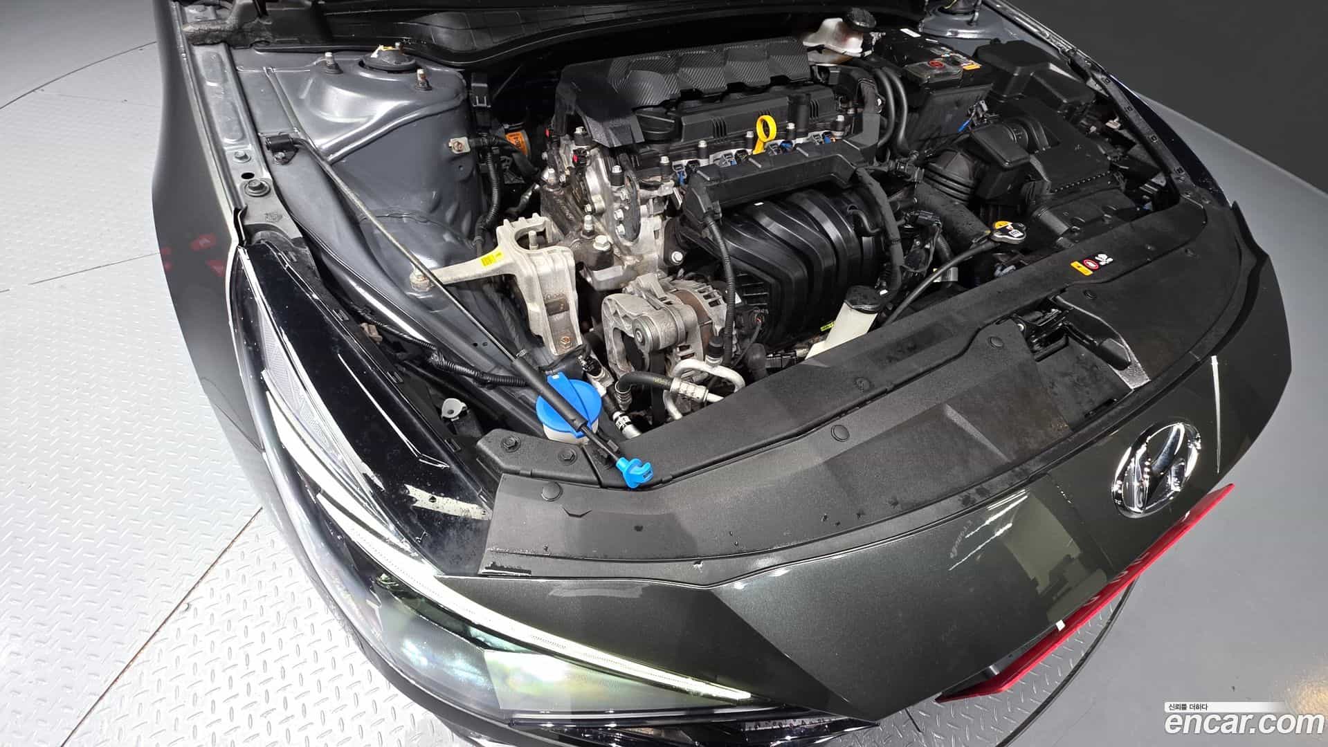AVANTE Hyundai 2021.6-OUTER-006