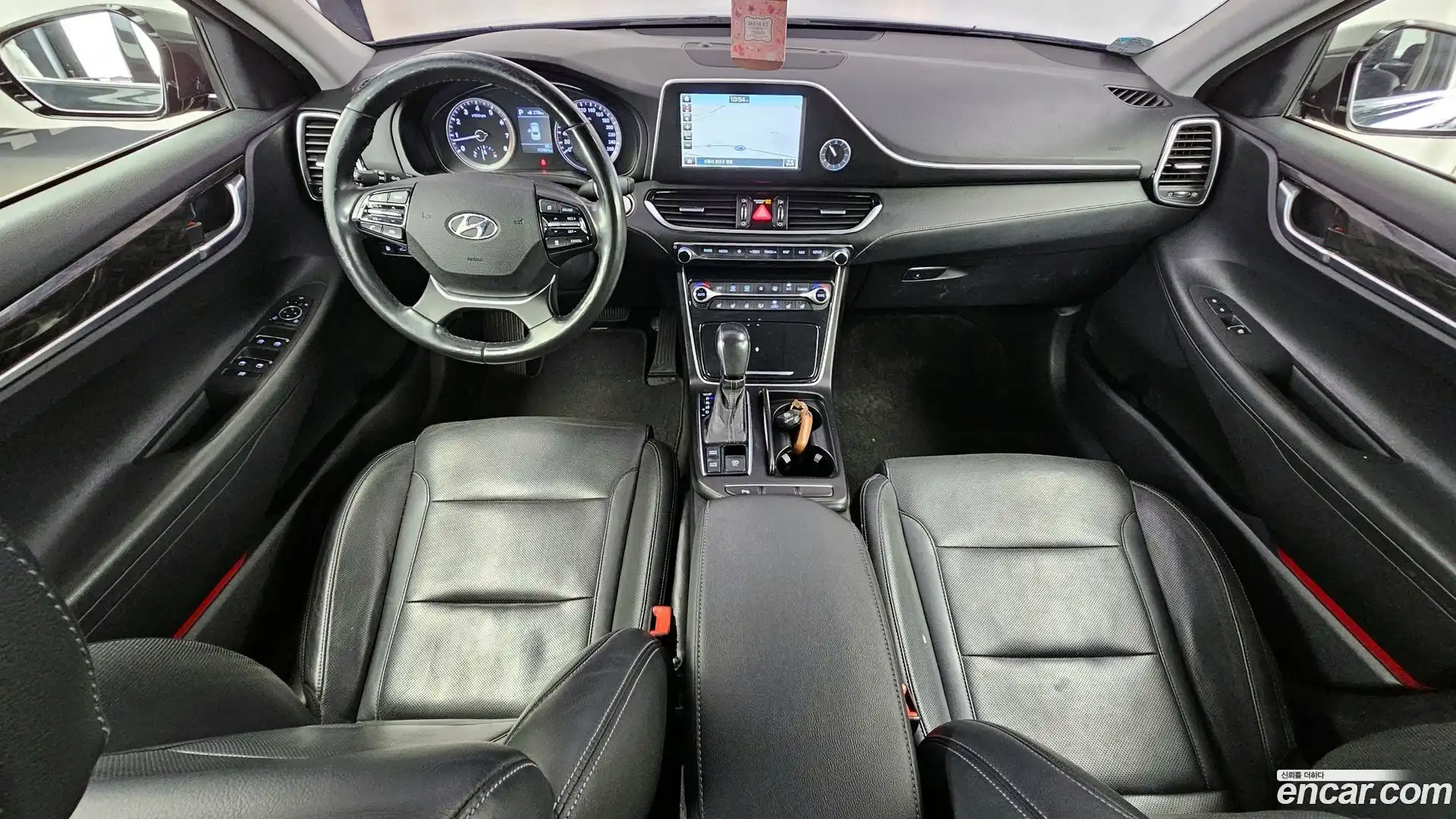 Grandeur Hyundai 2017.2-INNER-007