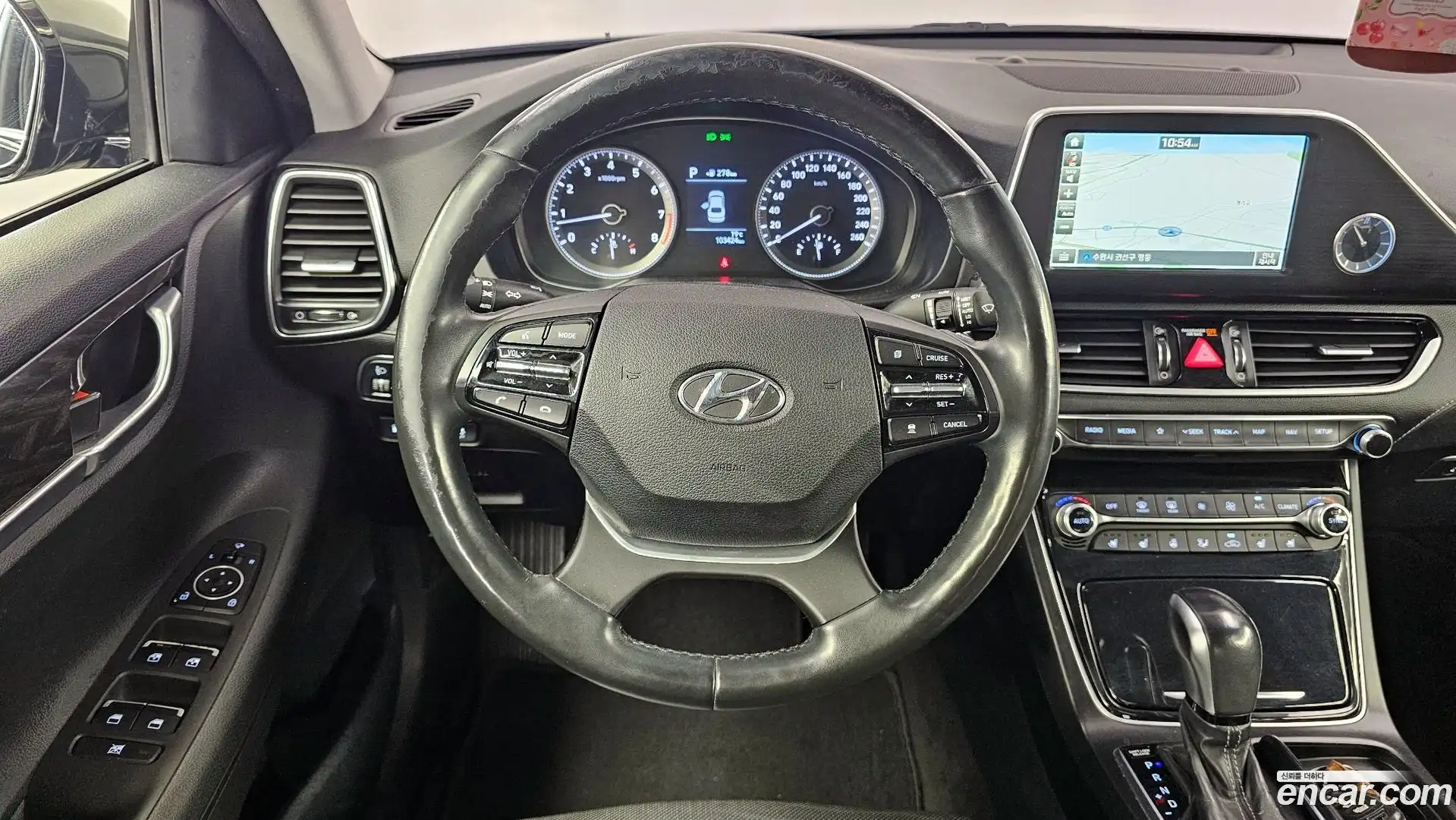 Grandeur Hyundai 2017.2-OPTION-017
