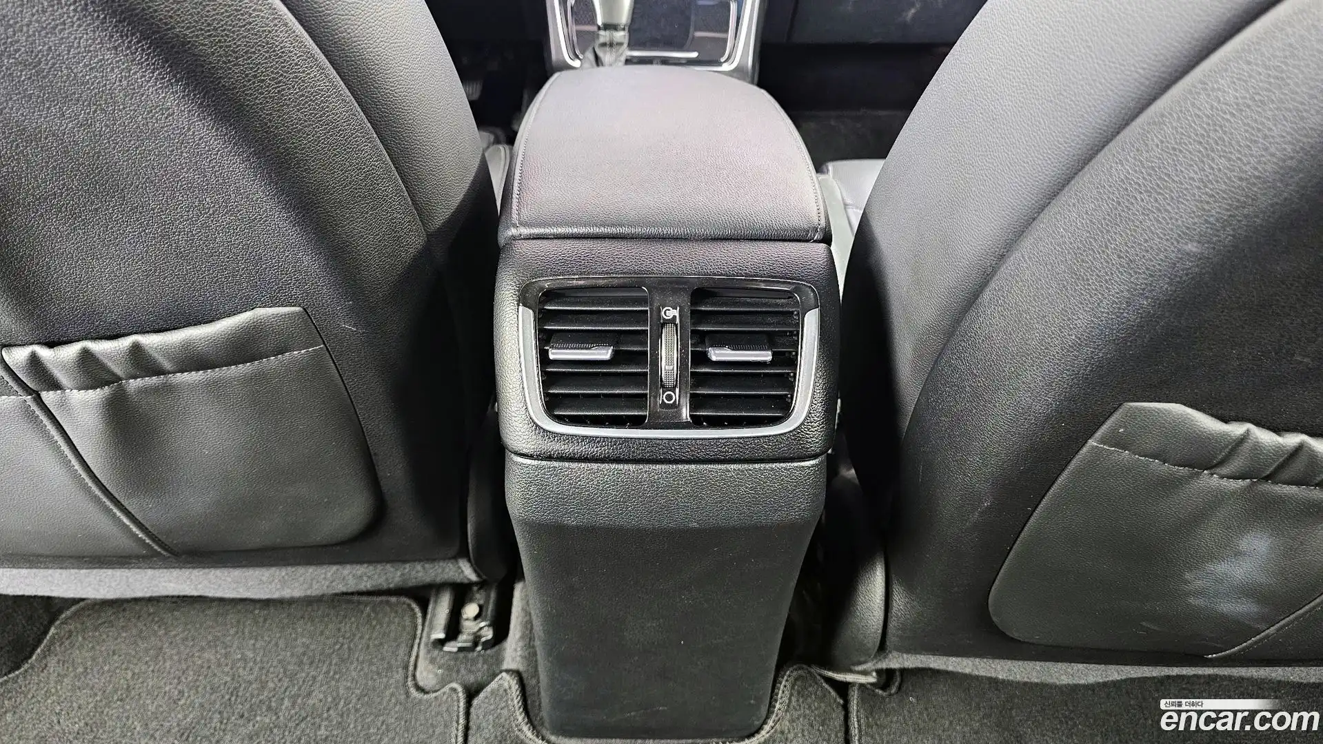 Grandeur Hyundai 2017.2-OPTION-023