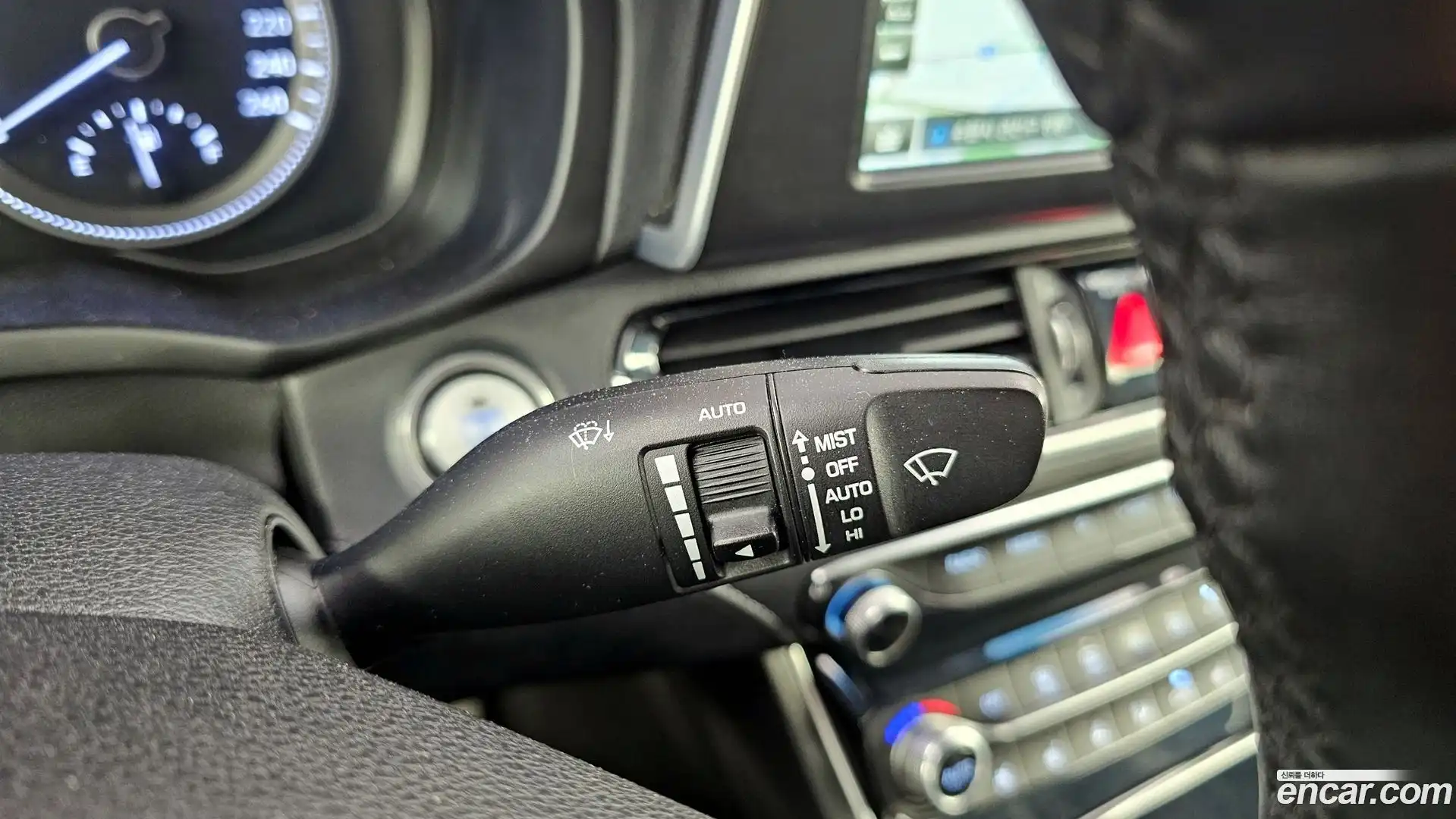 Grandeur Hyundai 2017.2-OPTION-040
