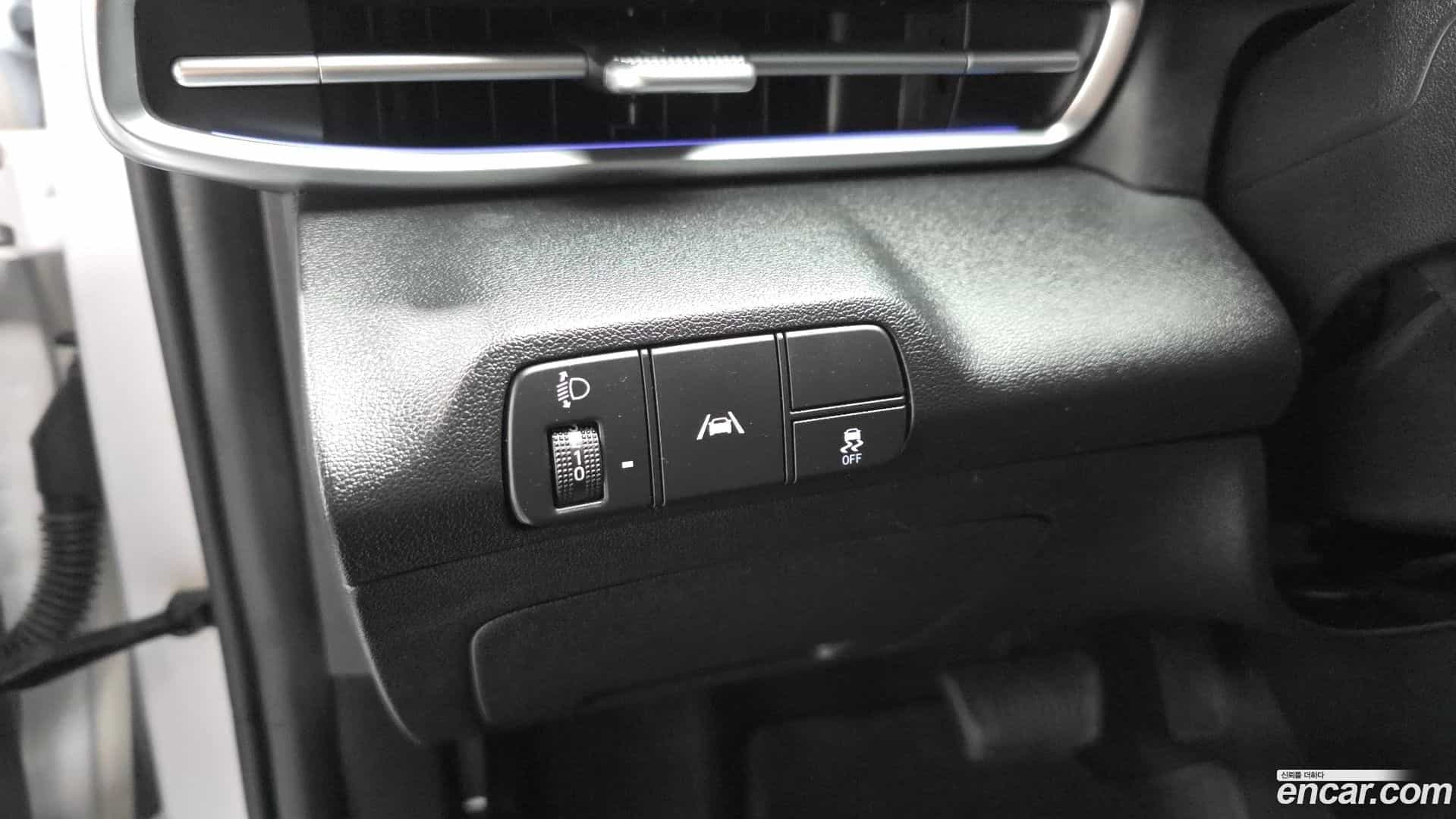 AVANTE Hyundai 2021.6-OPTION-021
