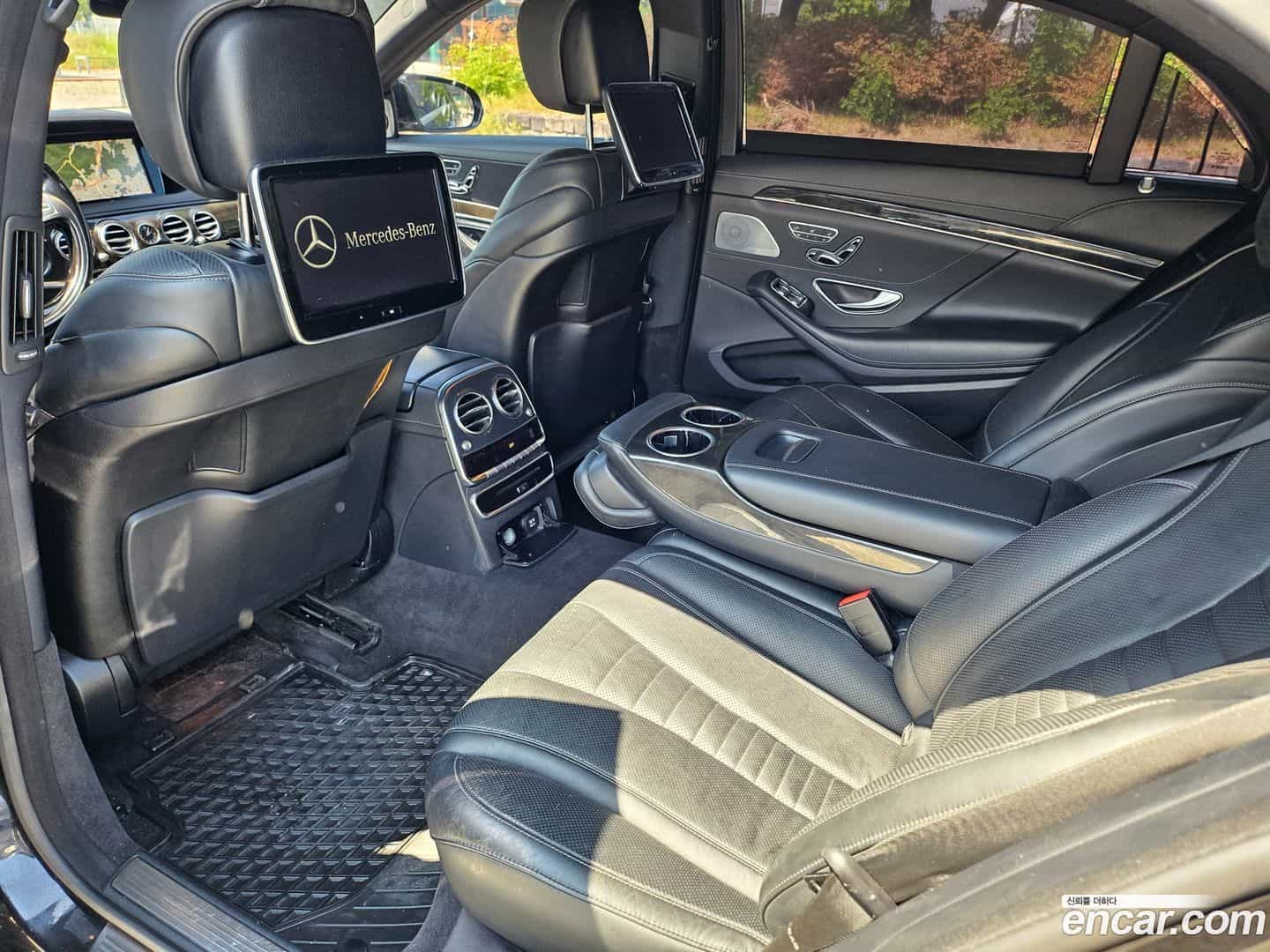S-Class Mercedes-Benz 2014.3-INNER-010