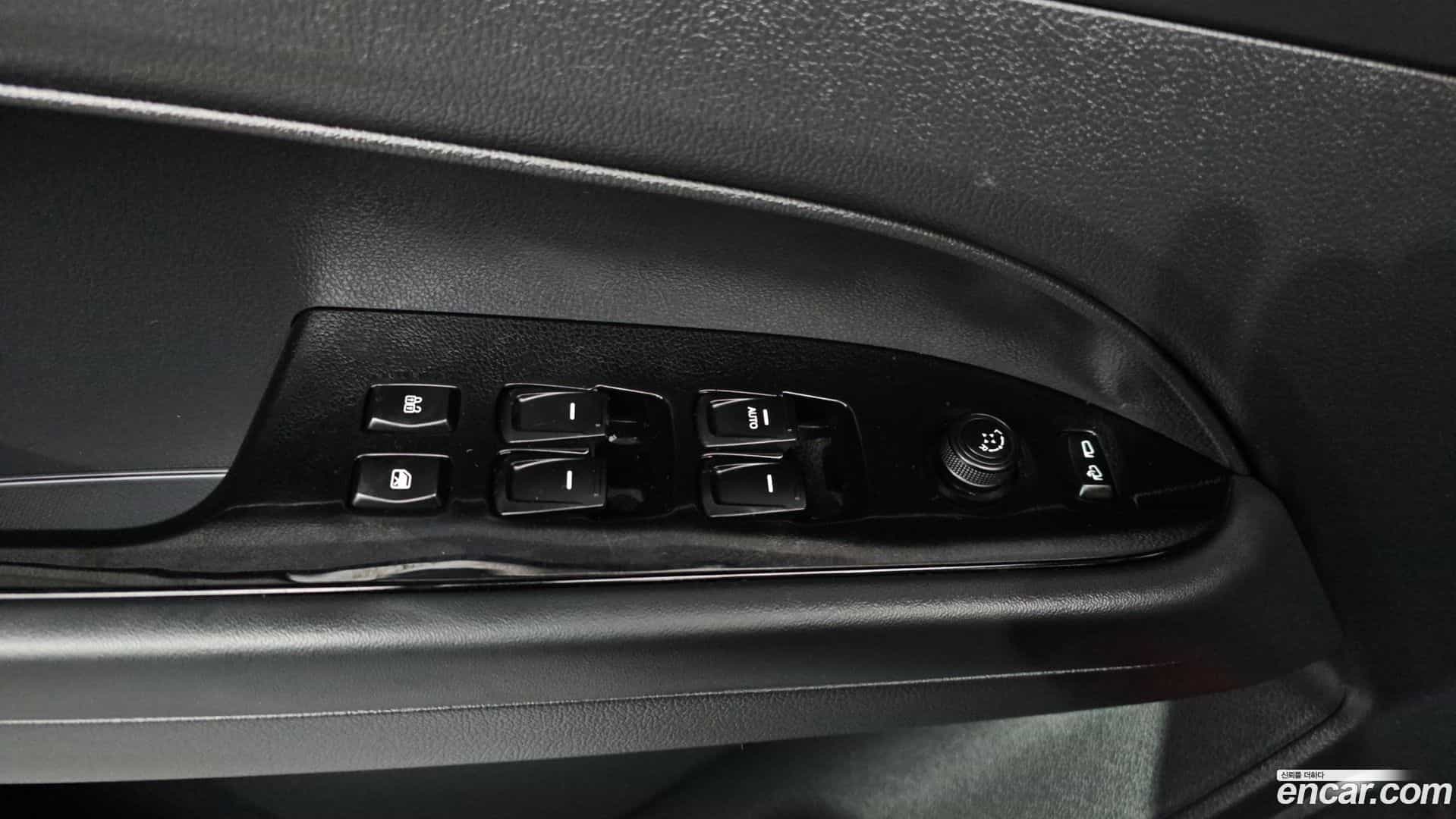 Rexton KG Mobility 2024.5-OPTION-043