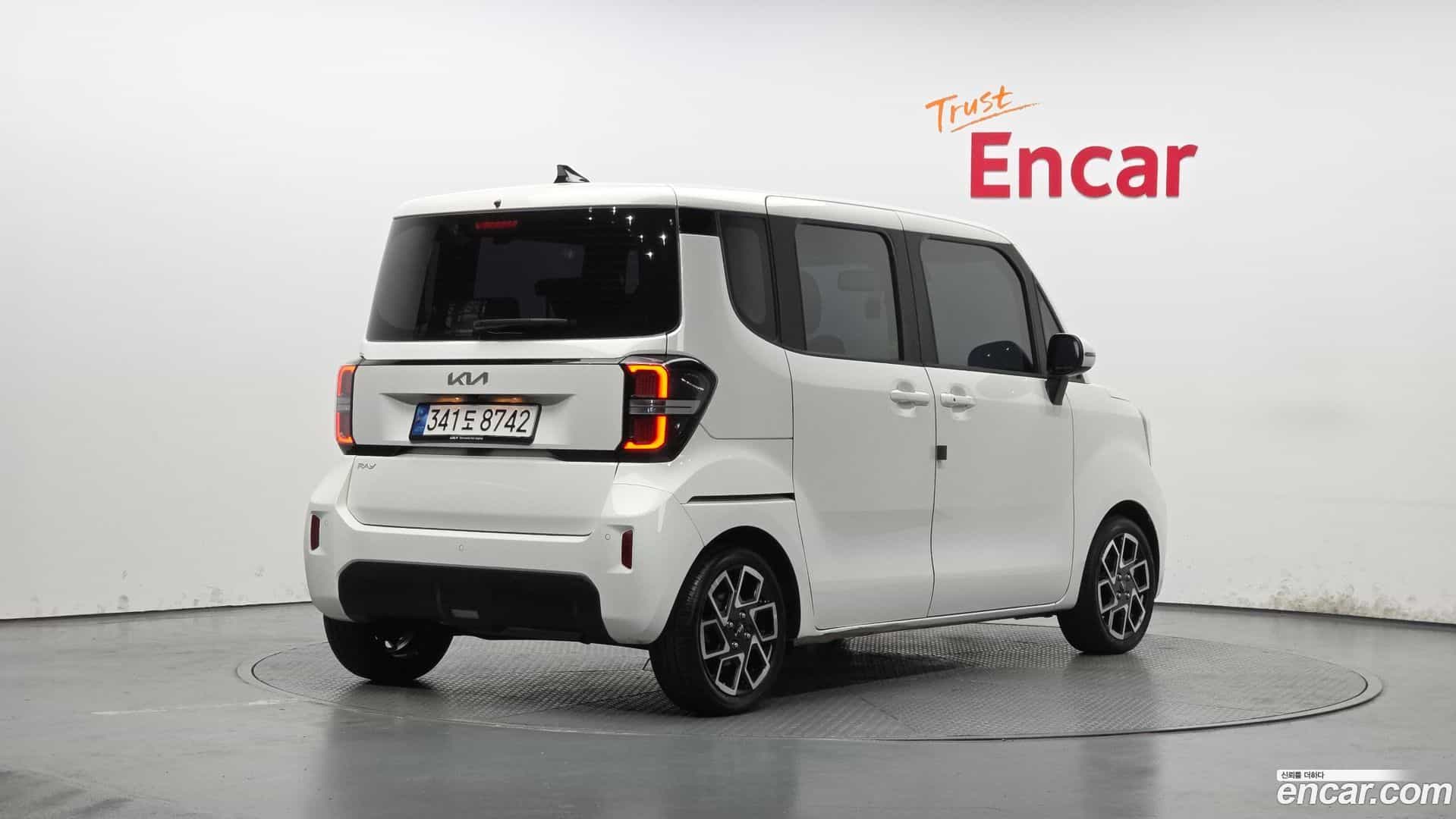RAY Kia 2022.11-OUTER-002