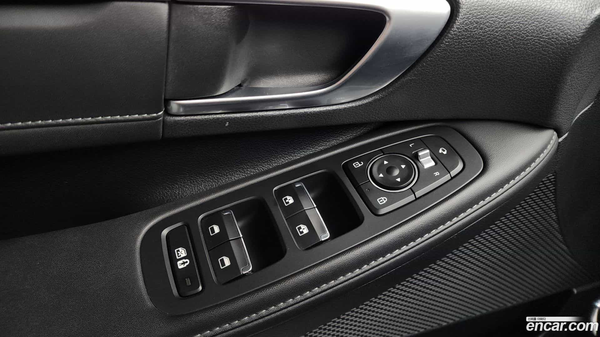Sonata Hyundai 2022.2-OPTION-041