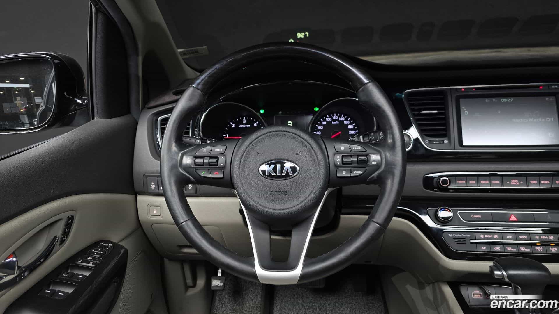 Canival Kia 2016.5-OPTION-016