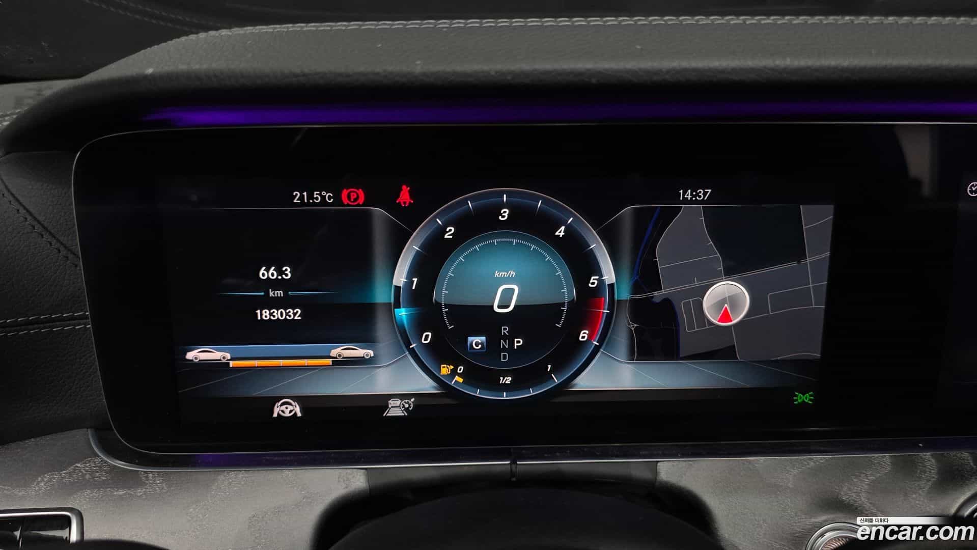 CLS-Class Mercedes-Benz 2019.7-INNER-008