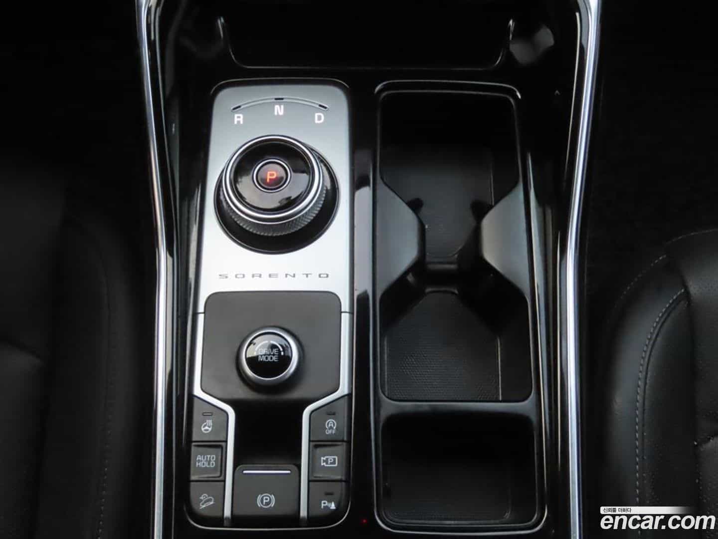 Sorento Kia 2020.5-OPTION-017