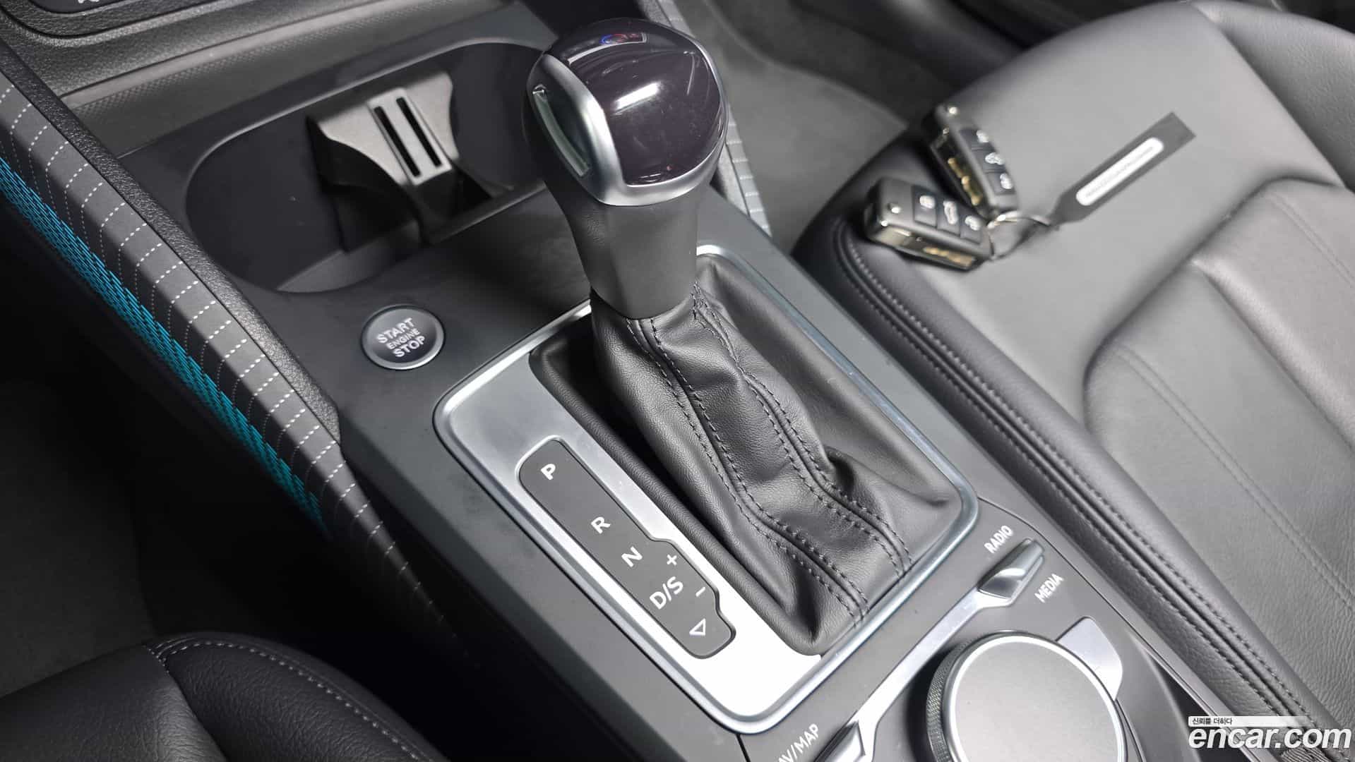 Q2 Audi 2023.11-INNER-009