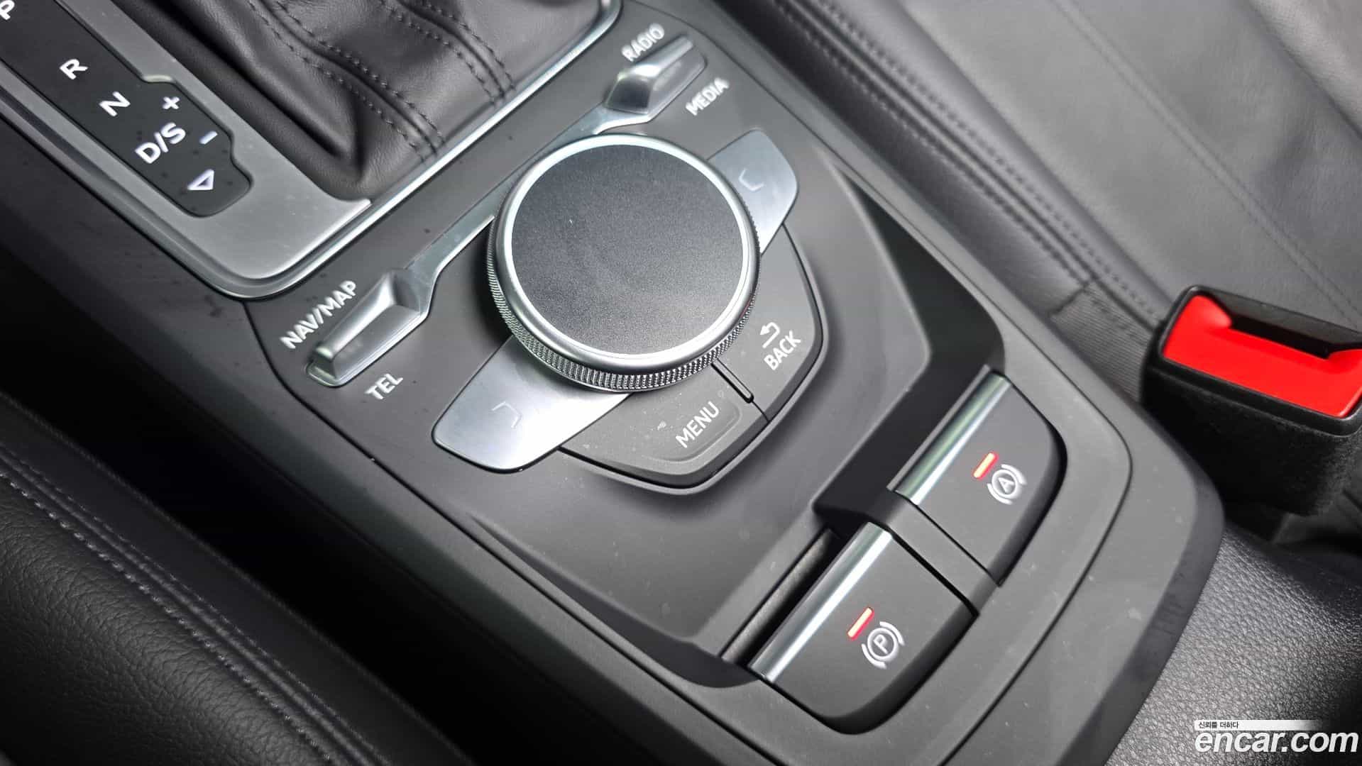 Q2 Audi 2023.11-OPTION-022