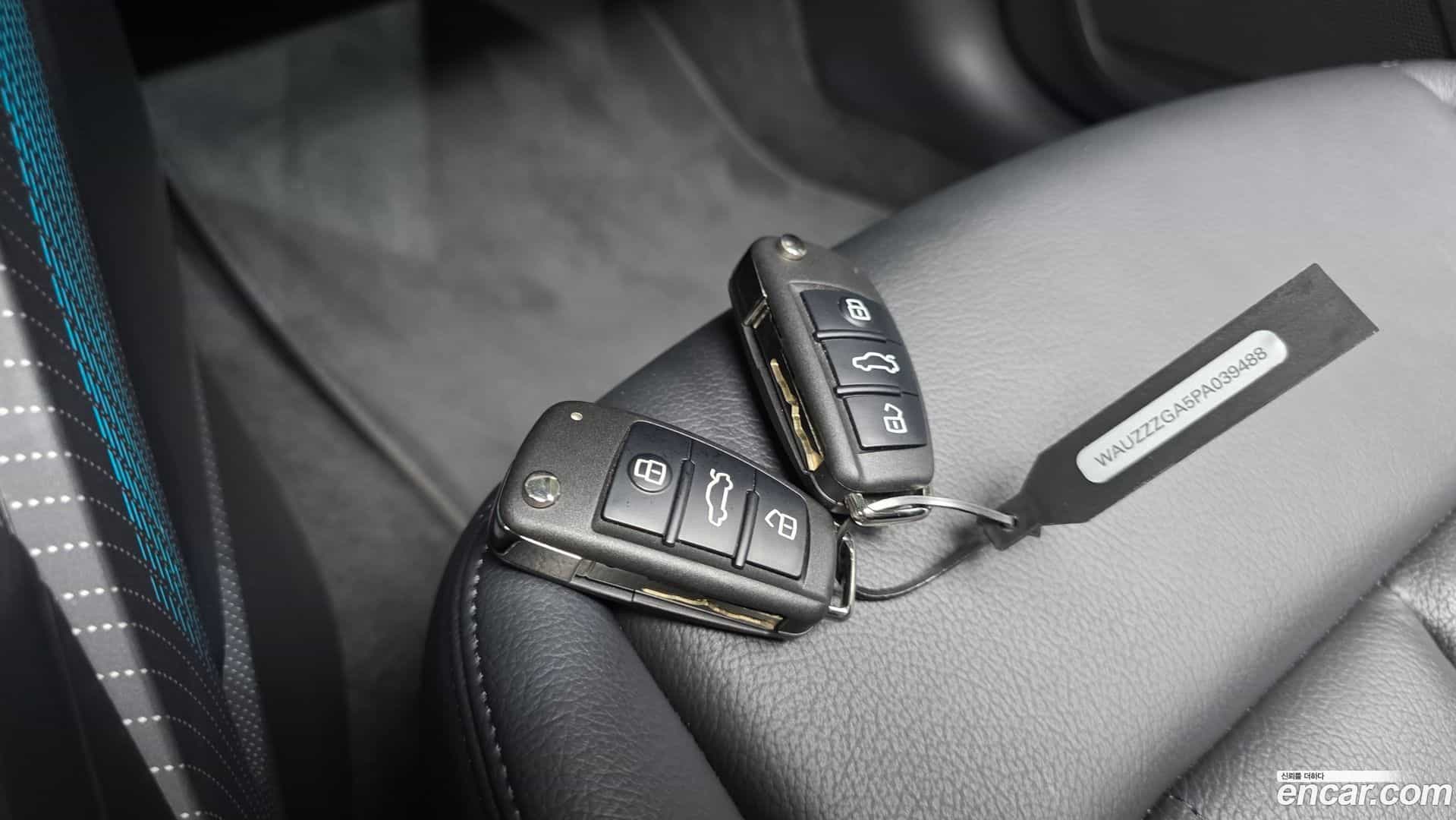 Q2 Audi 2023.11-OPTION-044
