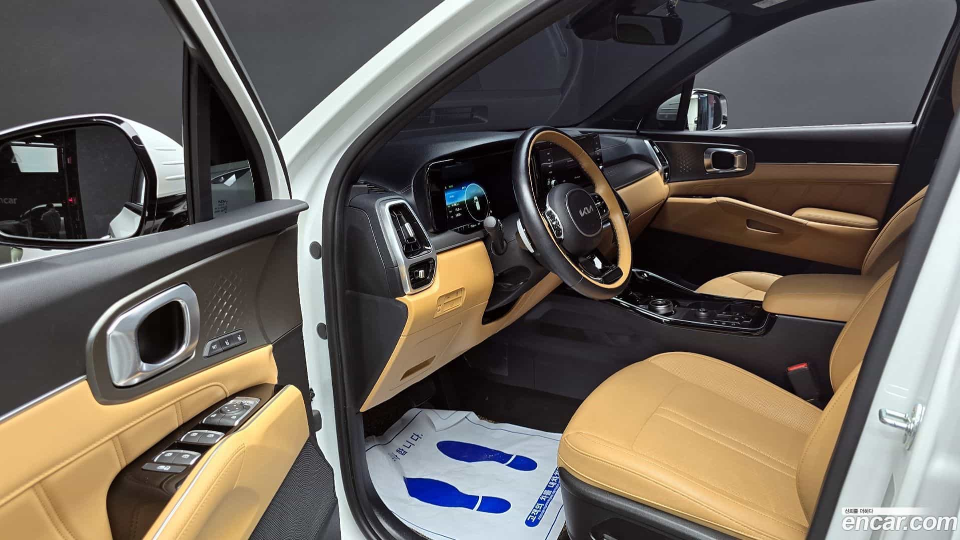 Sorento Kia 2022.2-INNER-010