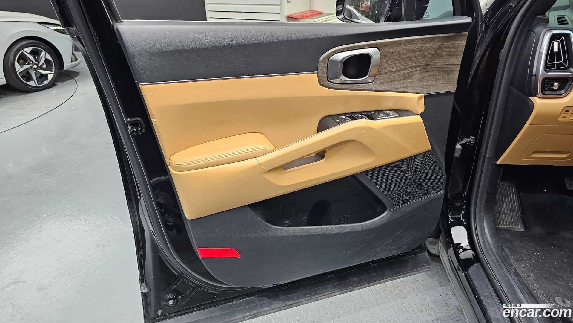 Sorento Kia 2022.2-INNER-034