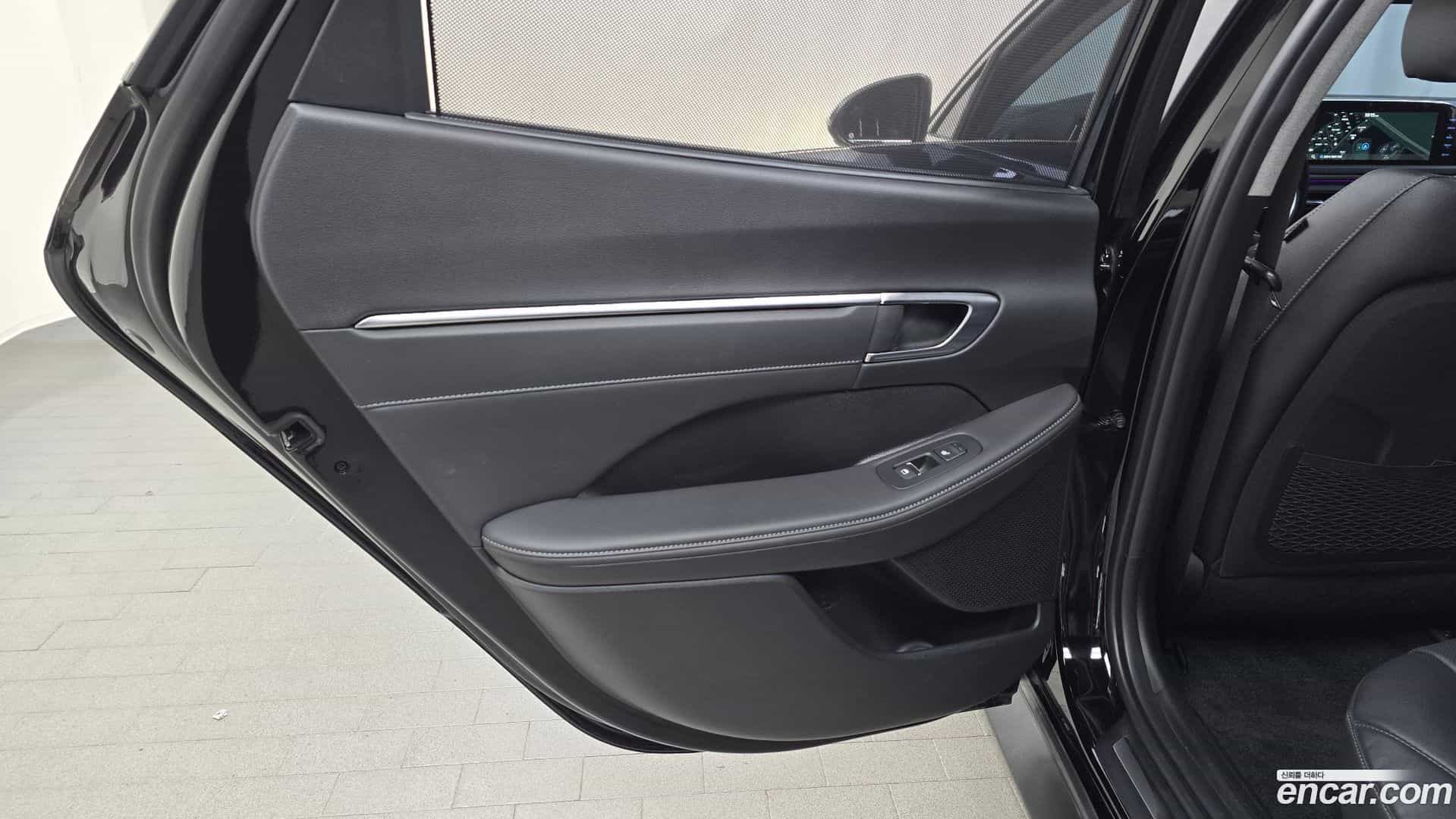 Sonata Hyundai 2023.3-INNER-035
