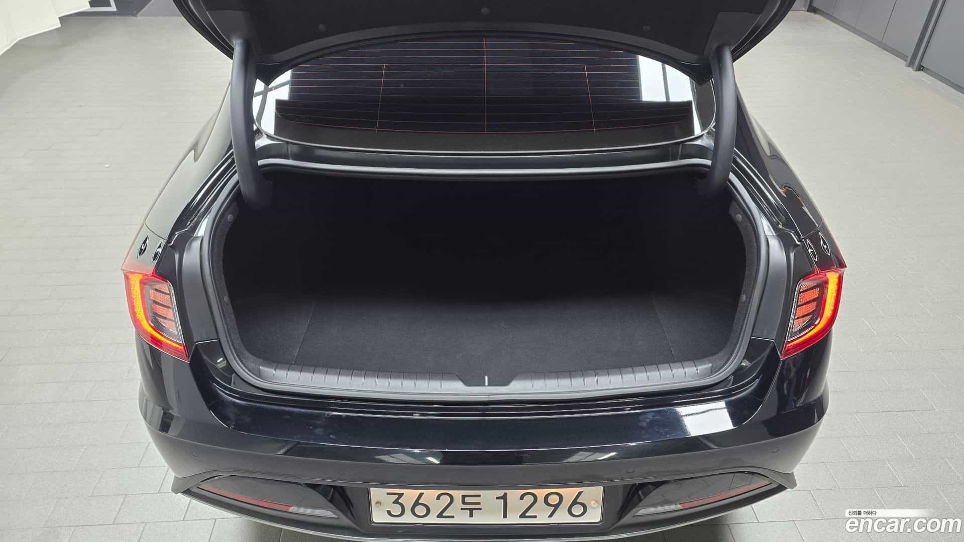 Sonata Hyundai 2023.3-OPTION-040