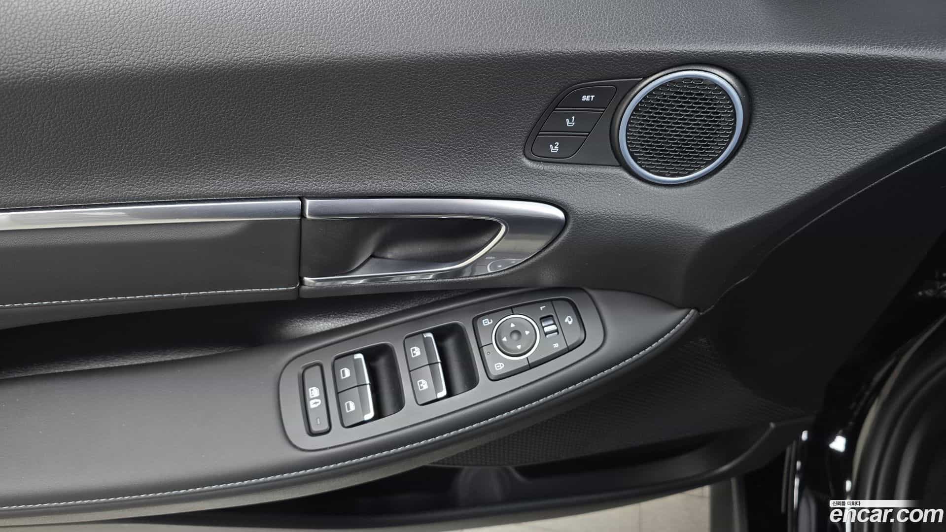 Sonata Hyundai 2023.3-OPTION-043