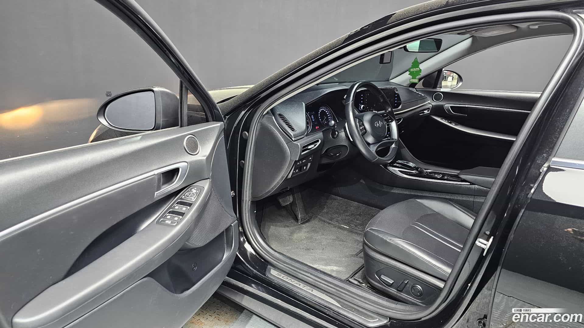 Sonata Hyundai 2021.2-INNER-010