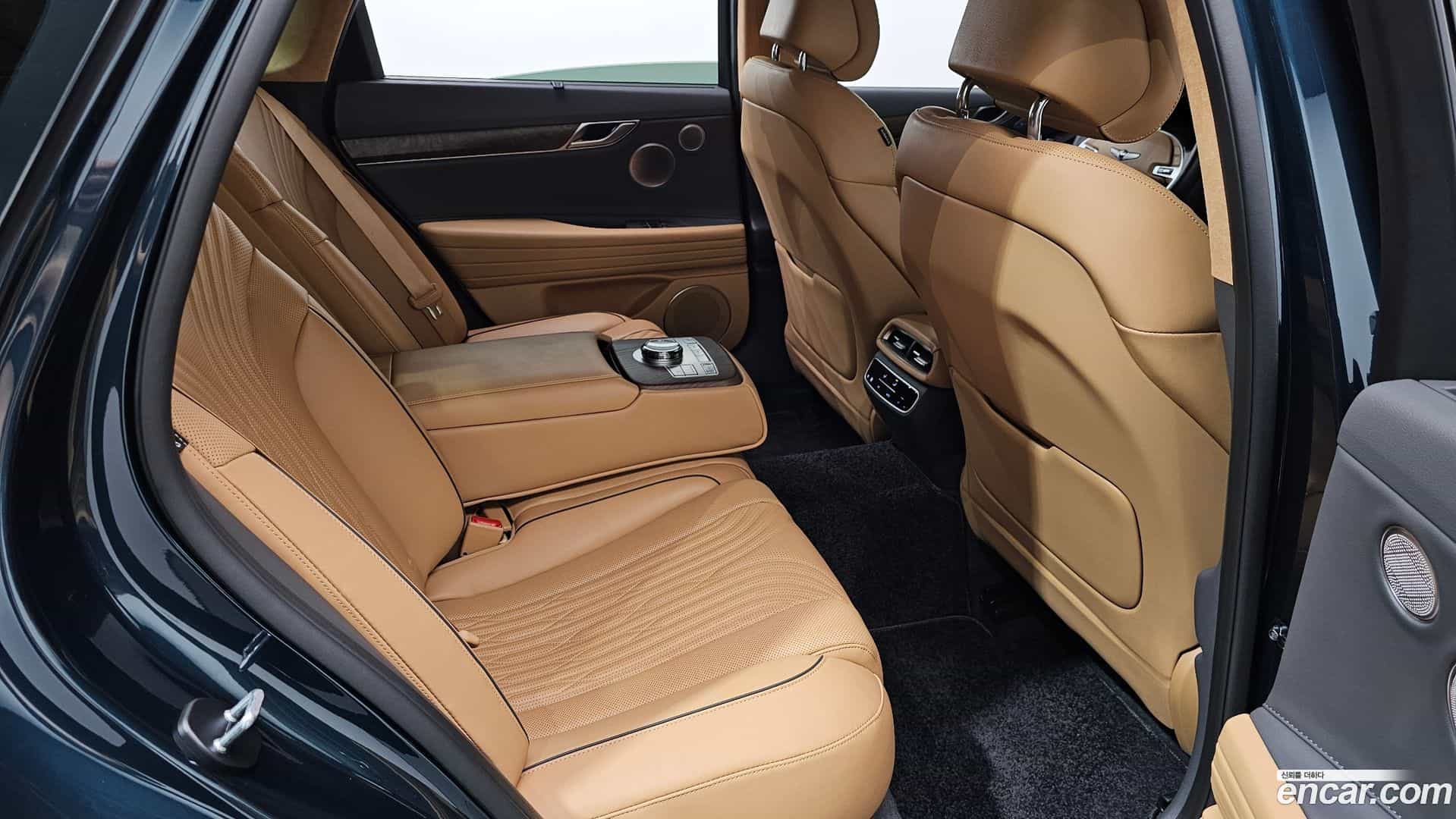 G80 Genesis 2023.2-OPTION-016