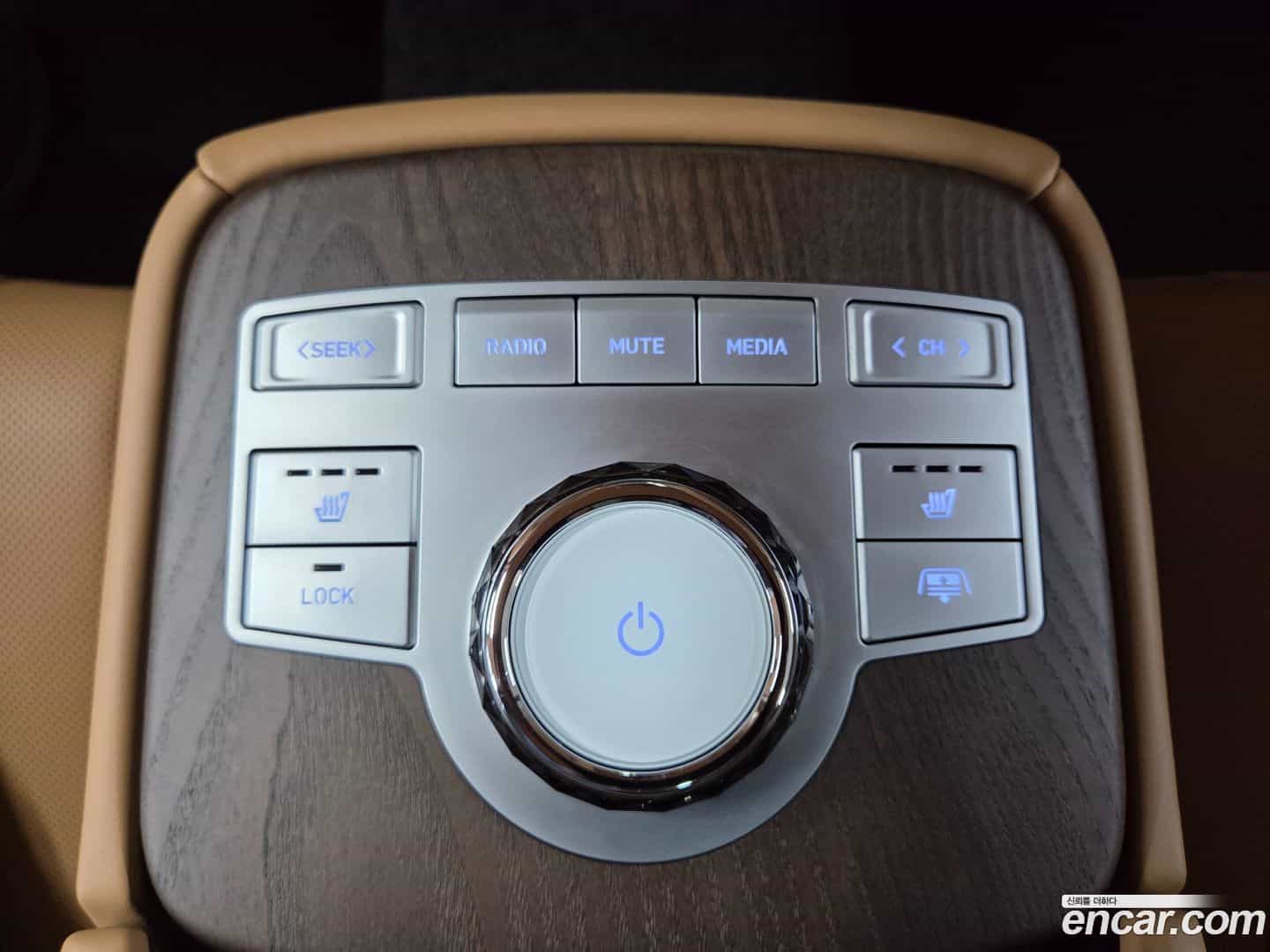 G80 Genesis 2023.2-OPTION-047