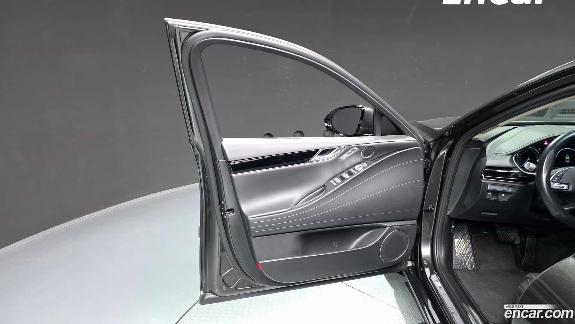 G80 Genesis 2022.4-INNER-034