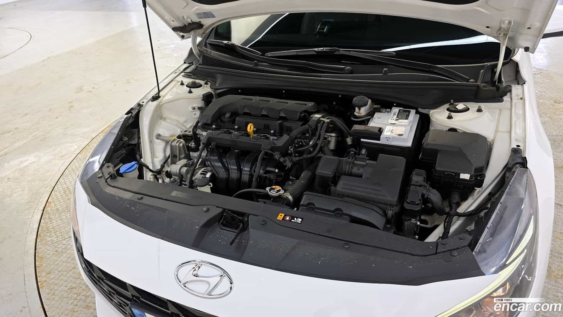 AVANTE Hyundai 2022.3-OUTER-006