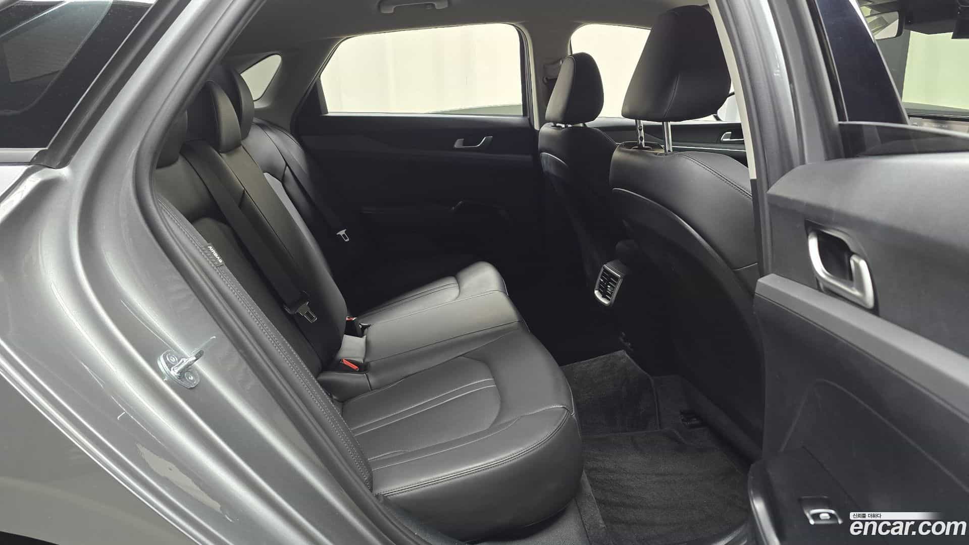 K5 Kia 2023.0-OPTION-015
