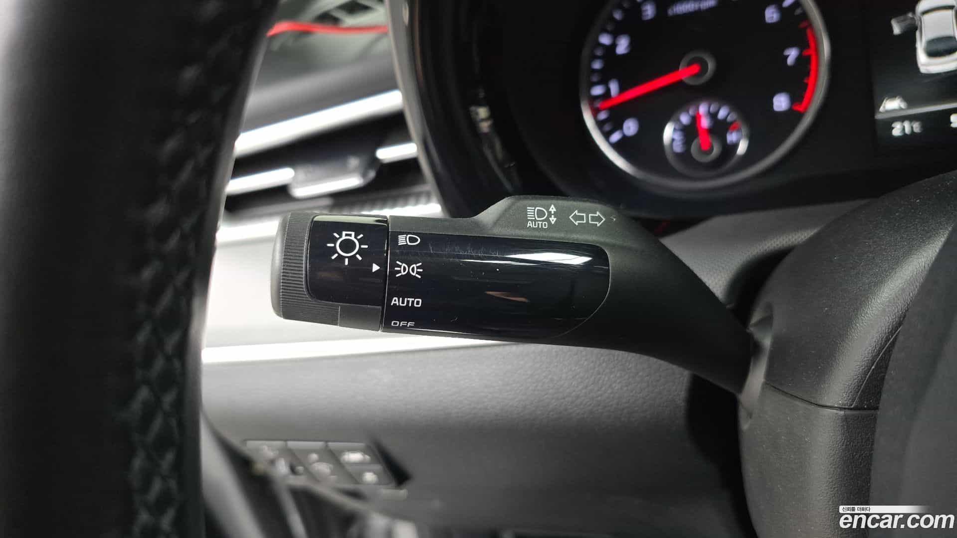 K5 Kia 2023.0-OPTION-040