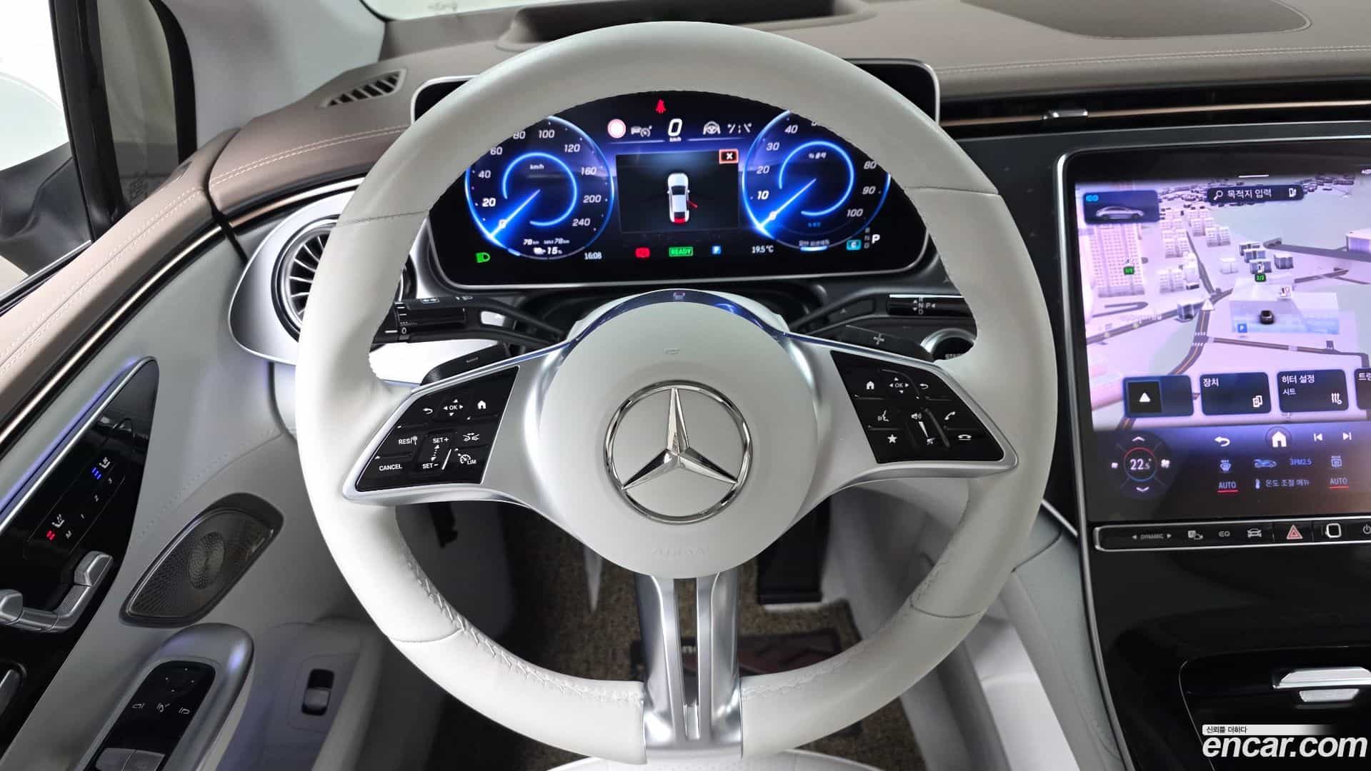 EQE Mercedes-Benz 2023.6-OPTION-018