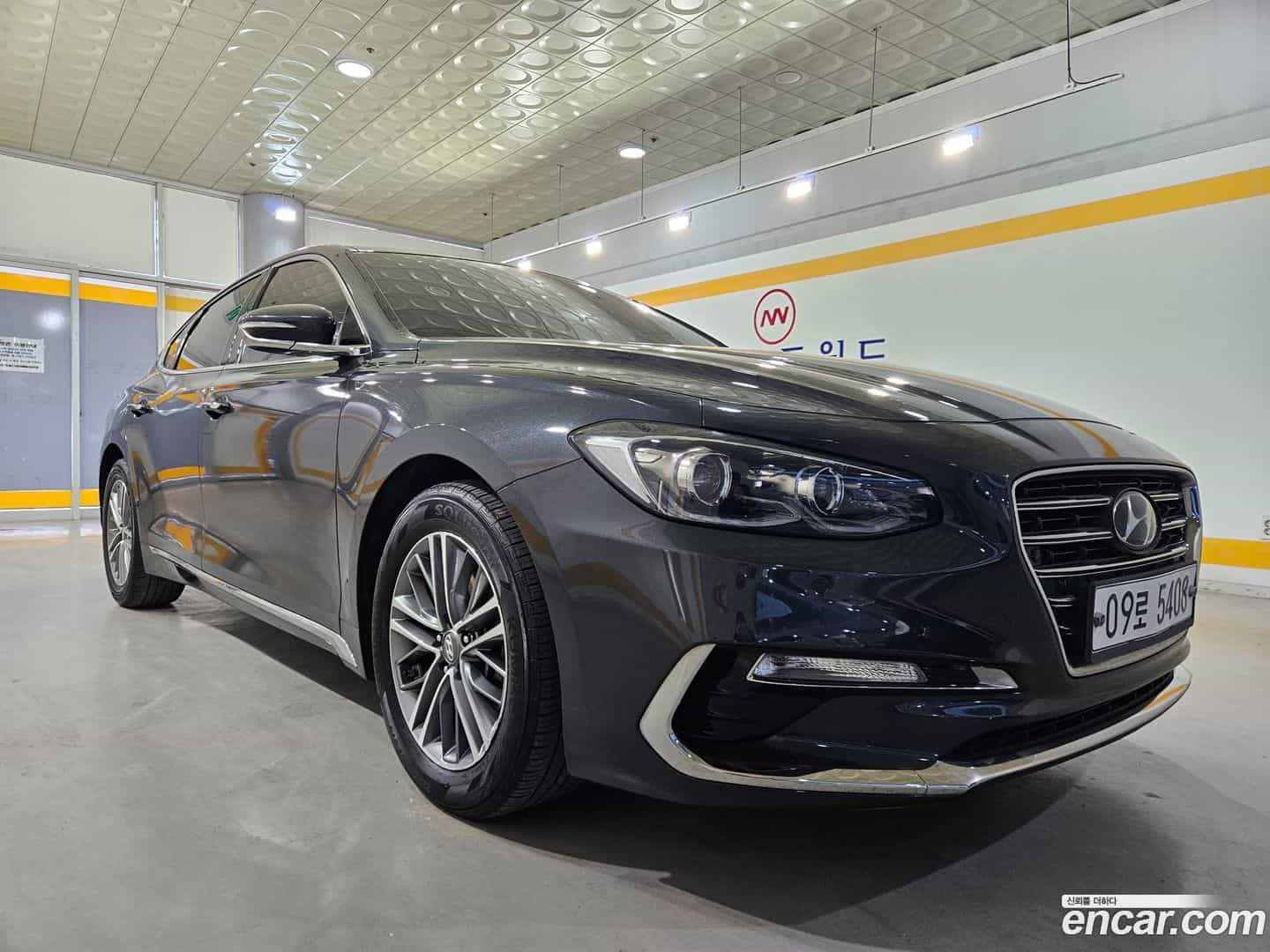 Grandeur Hyundai 2018.11-OUTER-003