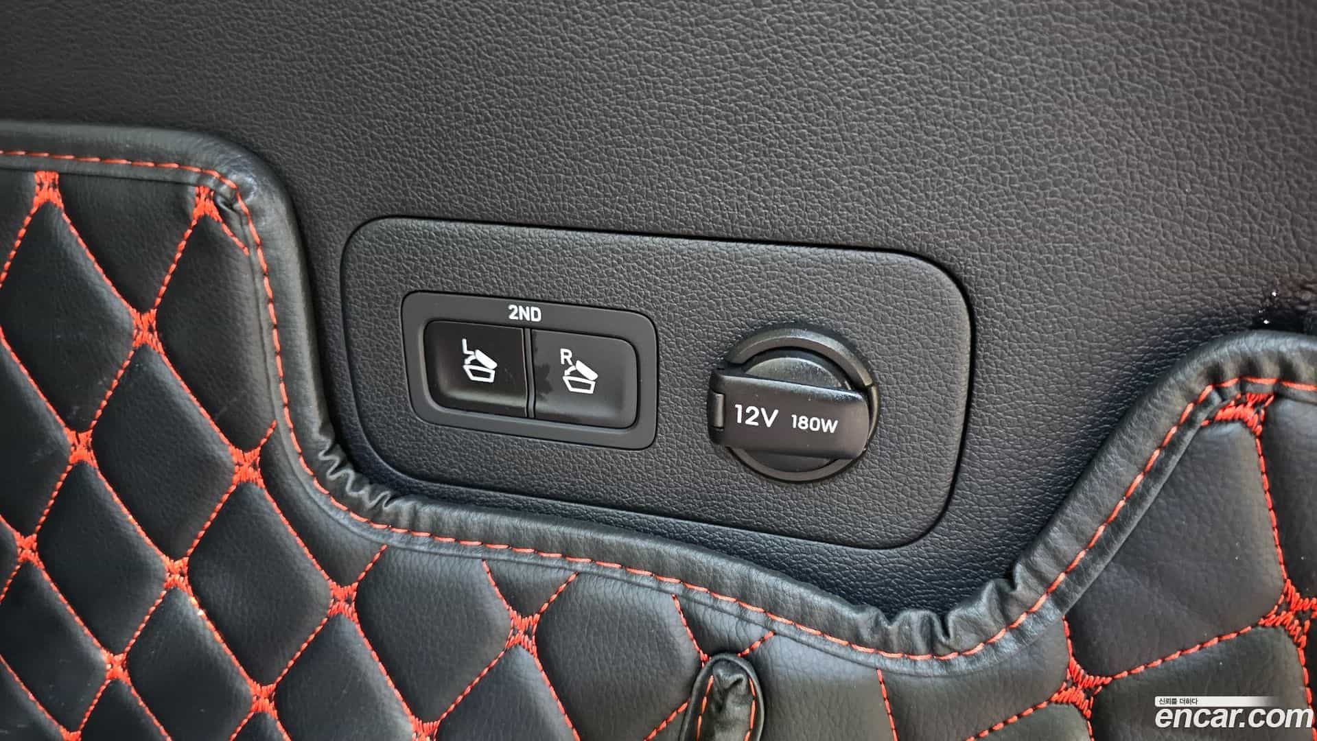 Santafe Hyundai 2019.2-OPTION-021