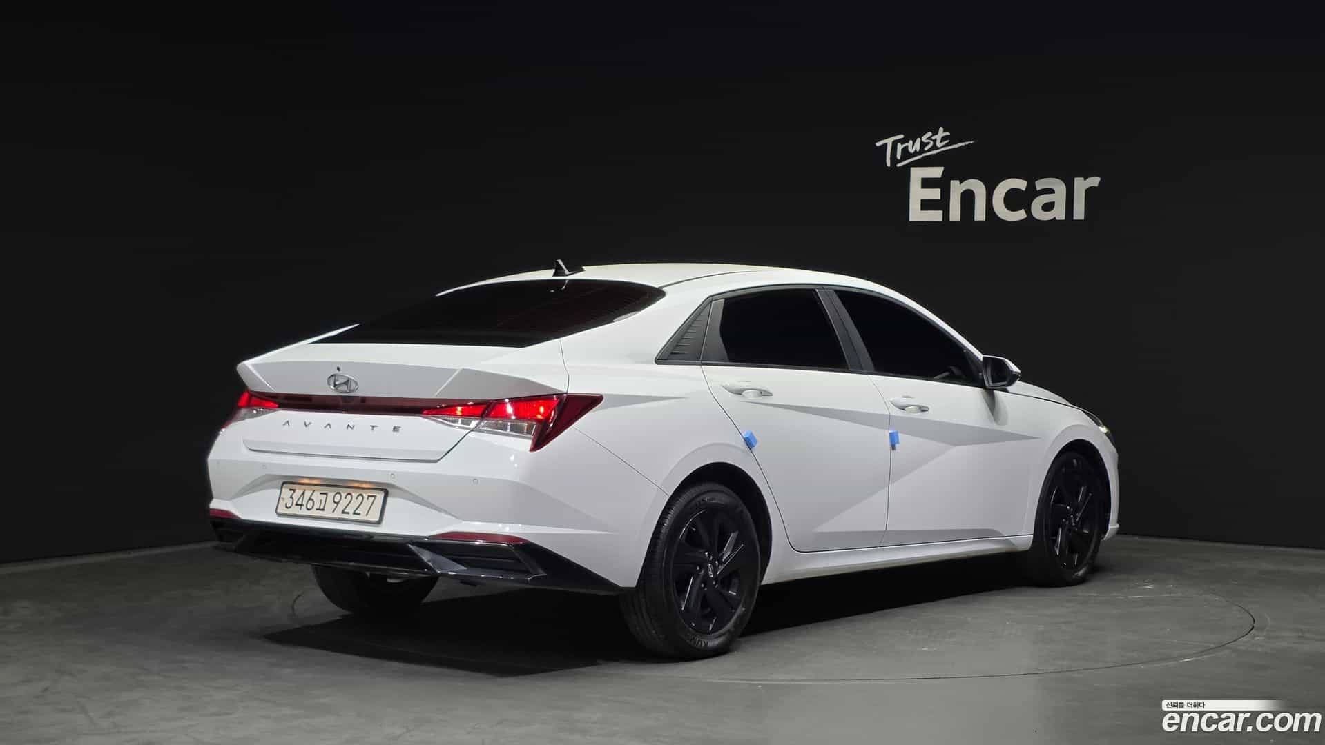 AVANTE Hyundai 2022.7-OUTER-002