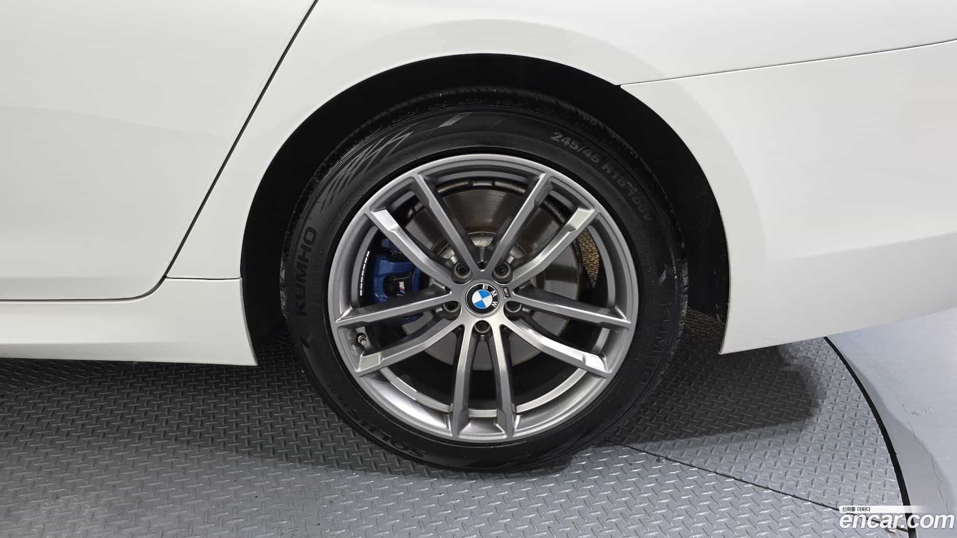 5-Series BMW 2018.1-OUTER-031