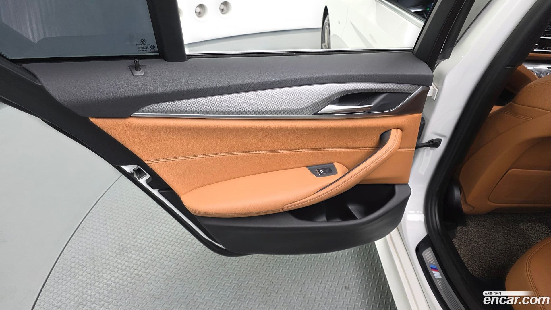 Main__Slider__Photo:5-Series BMW 2018.1-24
