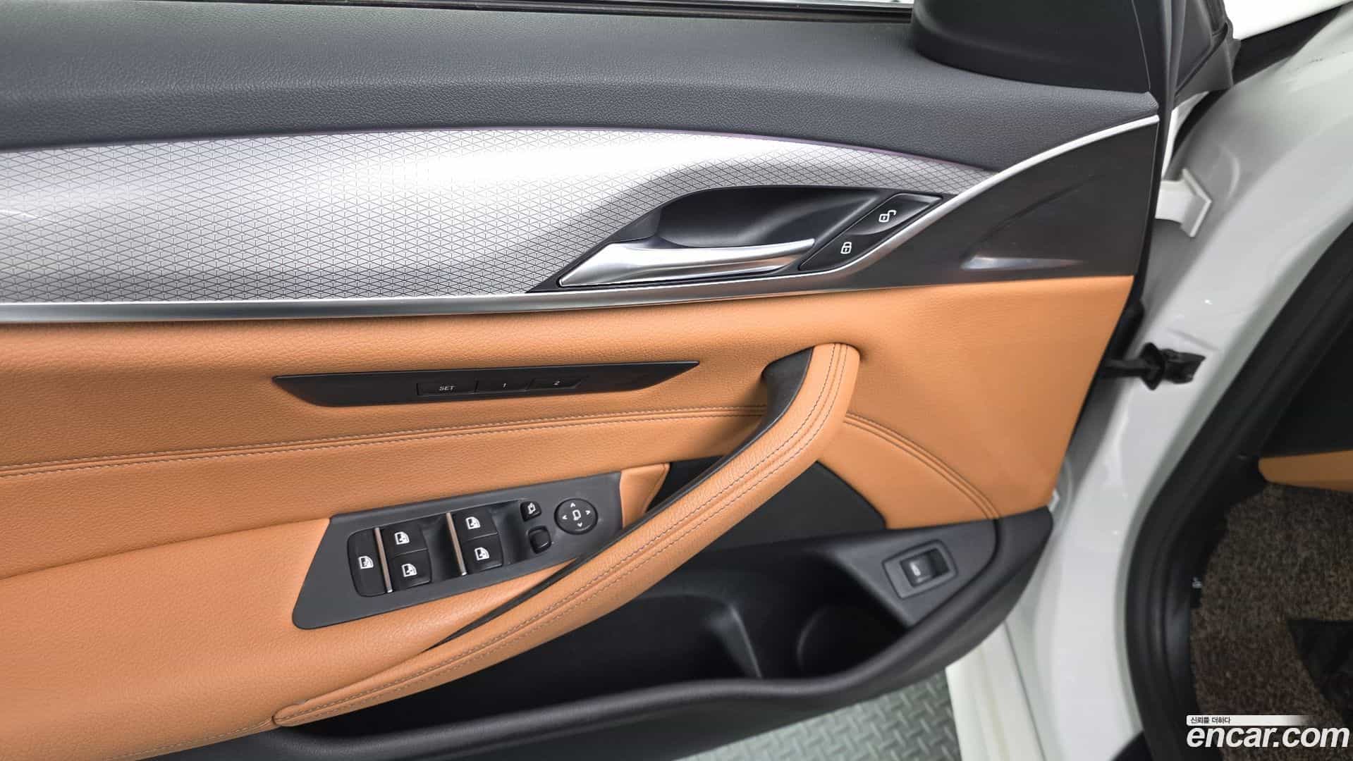 5-Series BMW 2018.1-OPTION-041