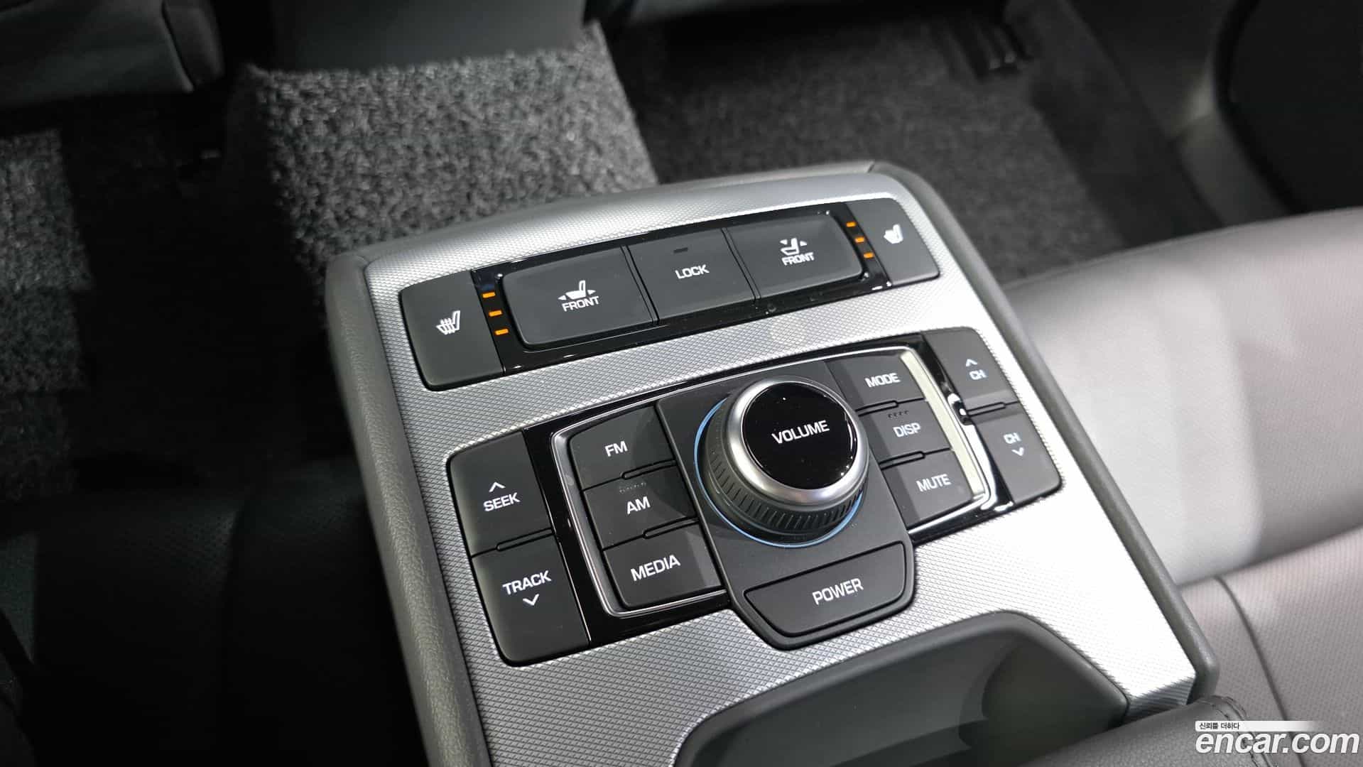 G80 Genesis 2018.1-OPTION-023