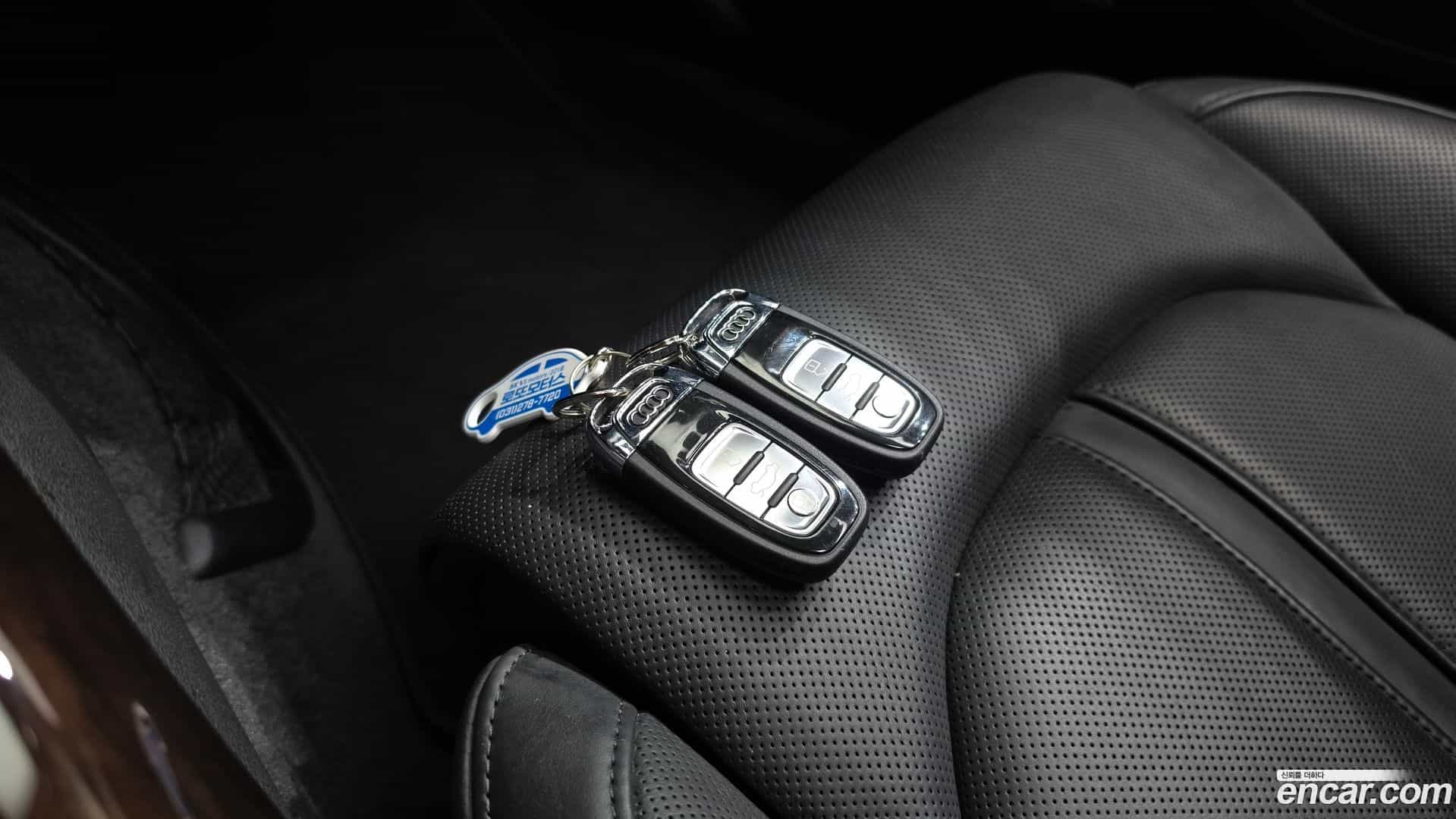 A8 Audi 2013.8-OPTION-020