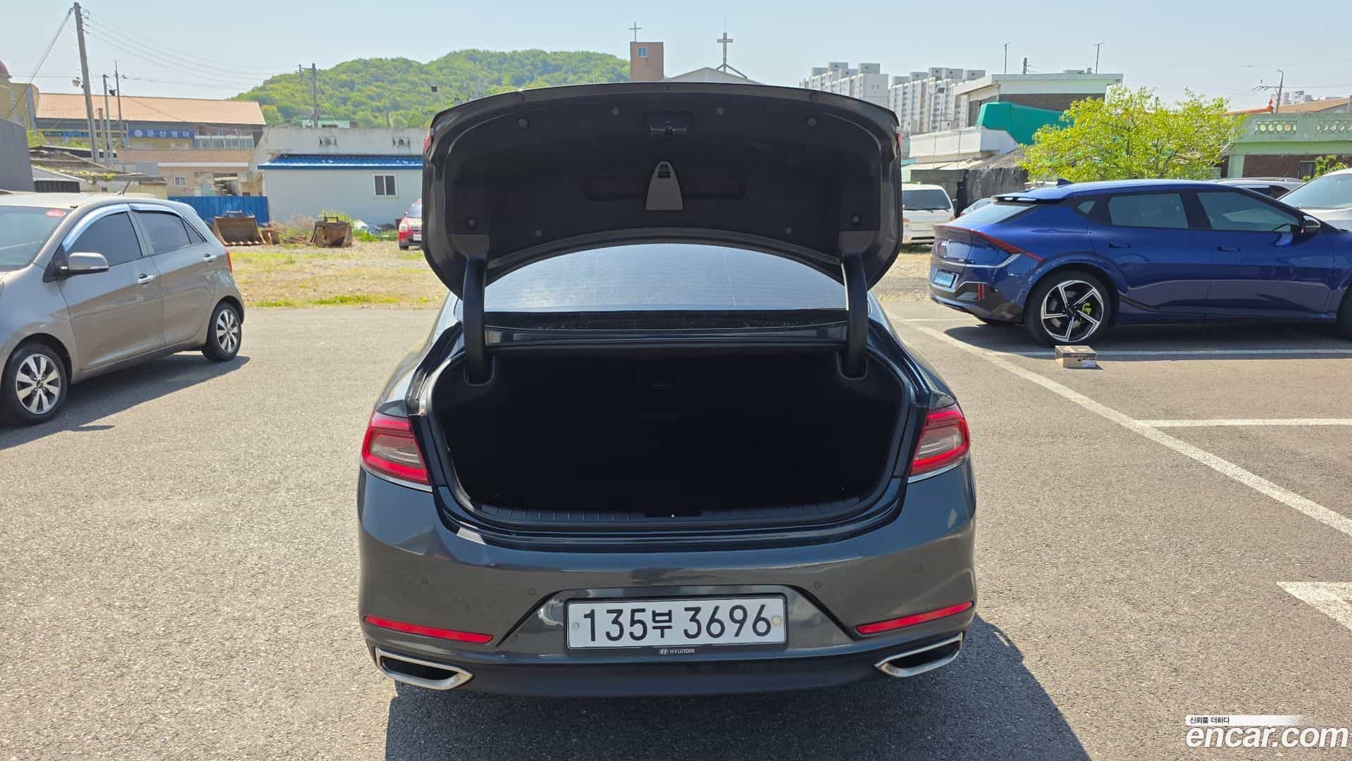 Grandeur Hyundai 2019.8-OPTION-024