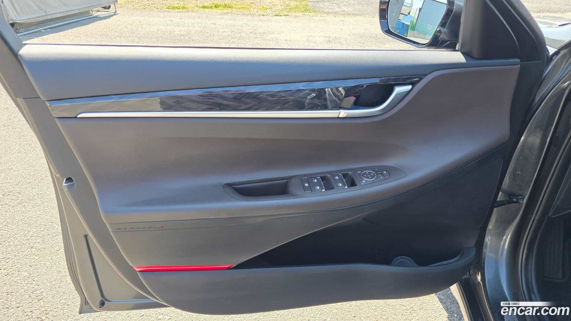 Grandeur Hyundai 2019.8-INNER-034