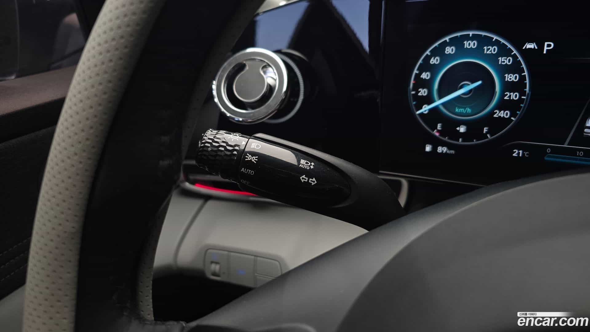 AVANTE Hyundai 2021.3-OPTION-021