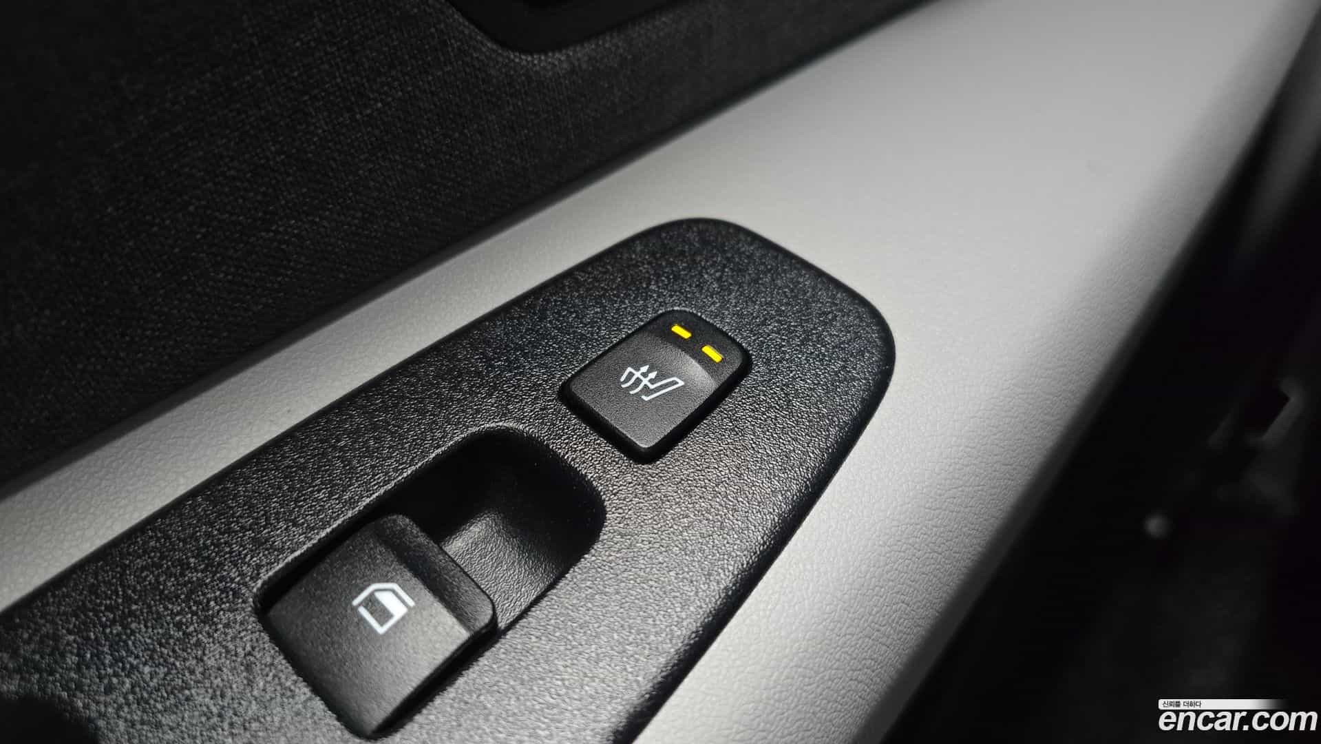 AVANTE Hyundai 2021.3-OPTION-022