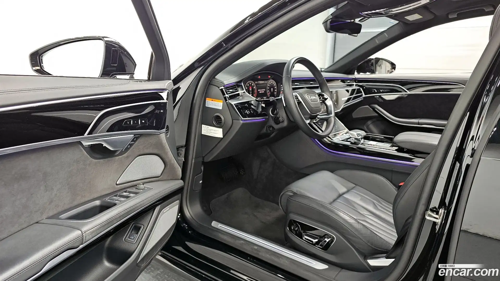 A8 Audi 2021.11-INNER-010