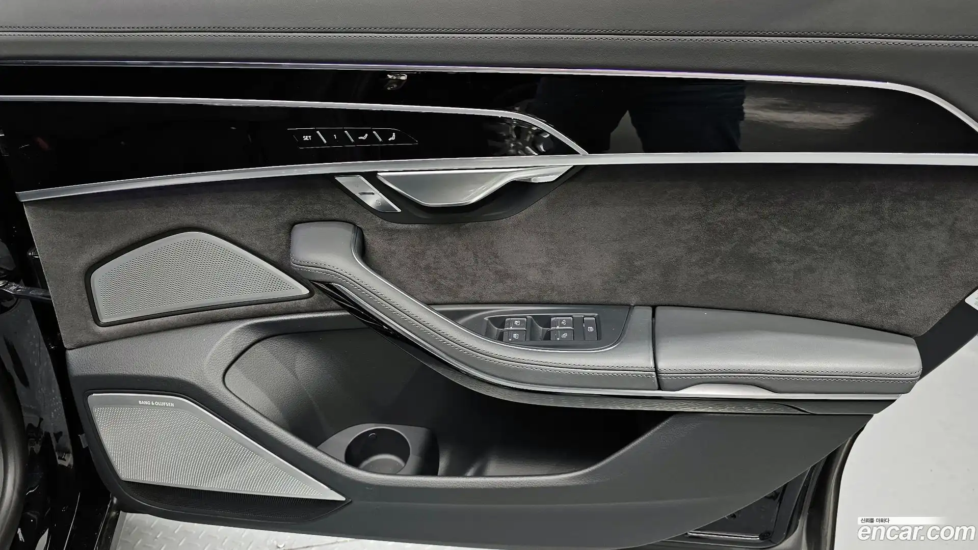 A8 Audi 2021.11-INNER-035