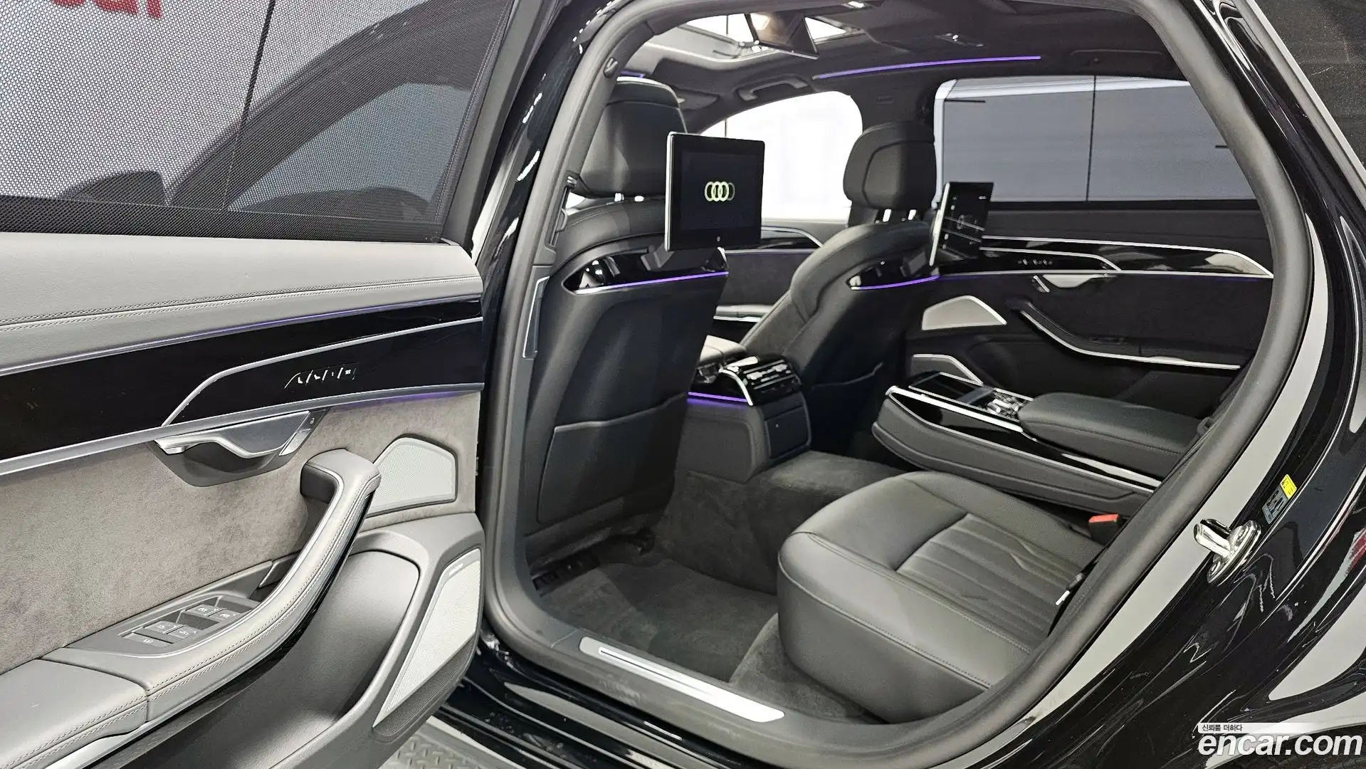 A8 Audi 2021.11-INNER-036